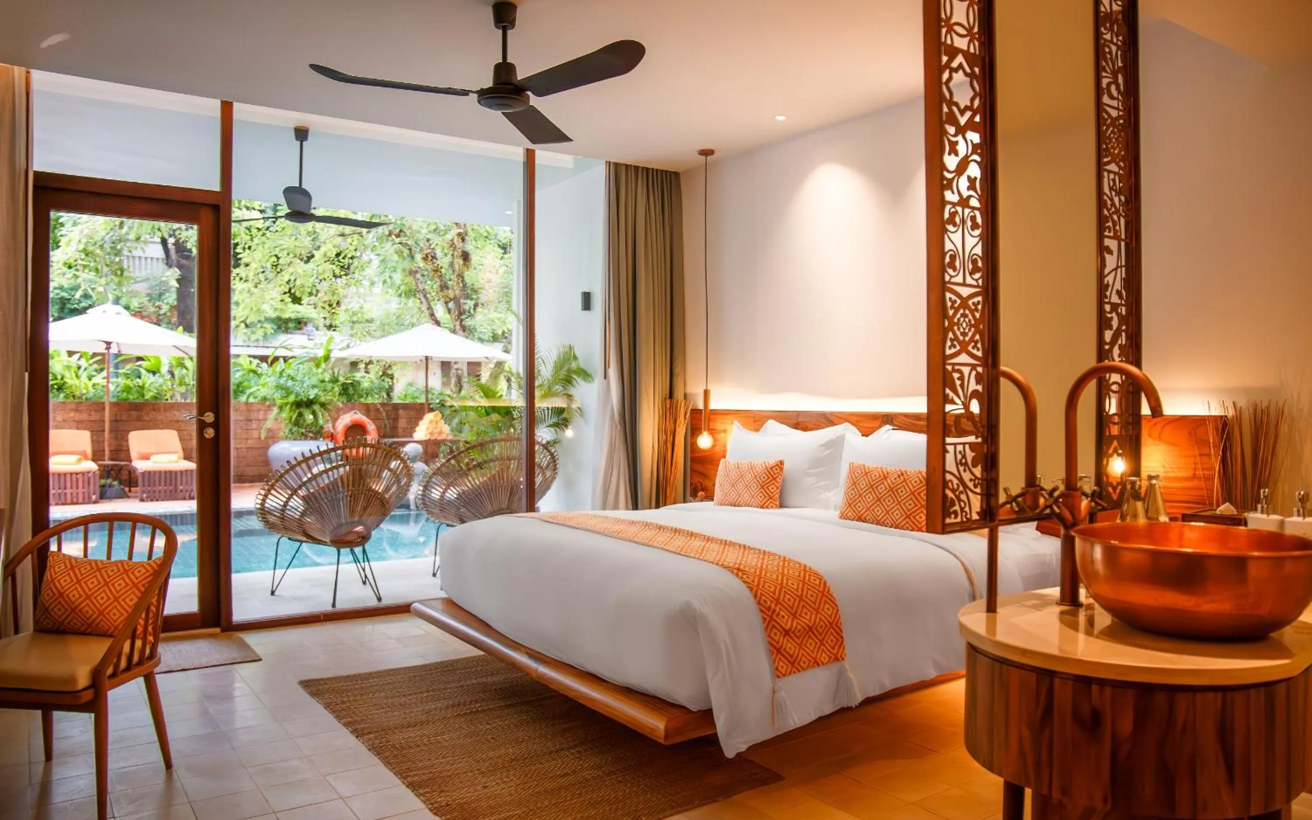 Bed in FCC Angkor by Avani