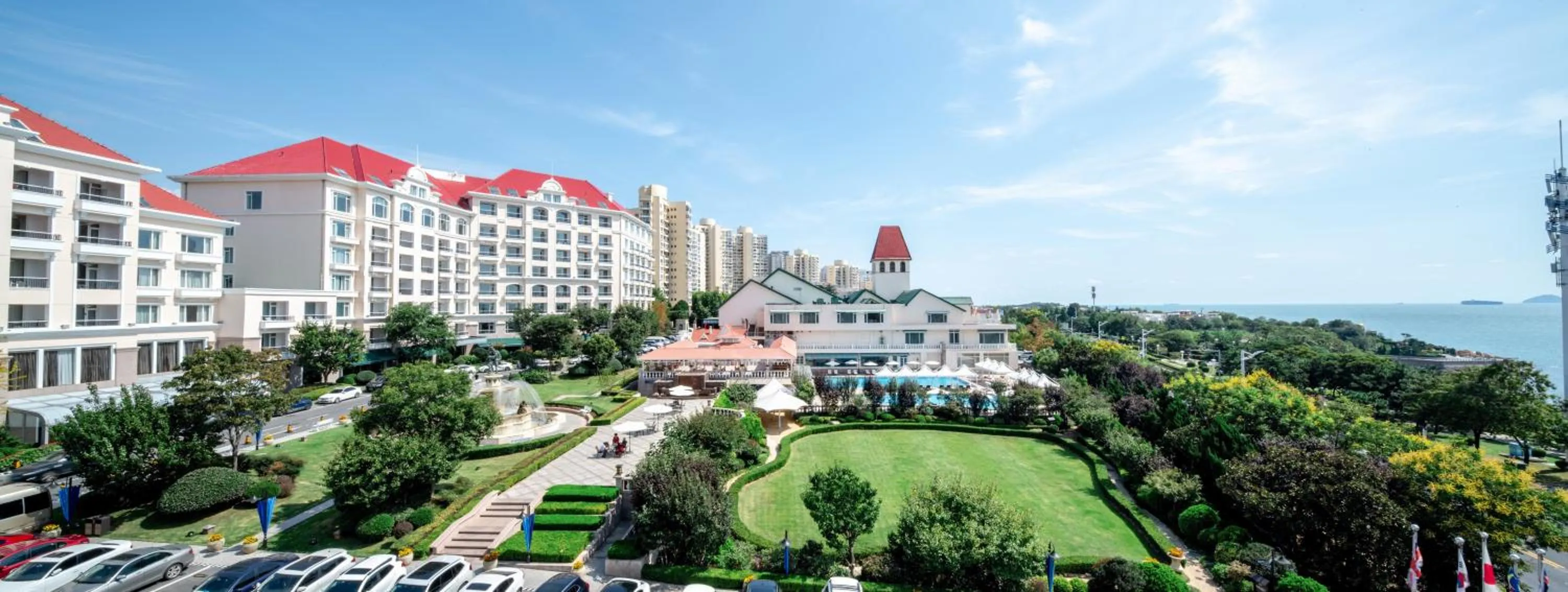Property building in Qingdao Seaview Garden Hotel
