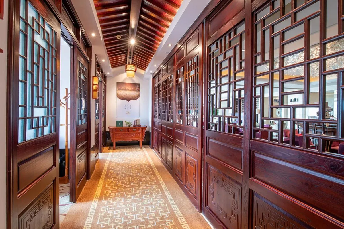 Qingdao Seaview Garden Hotel