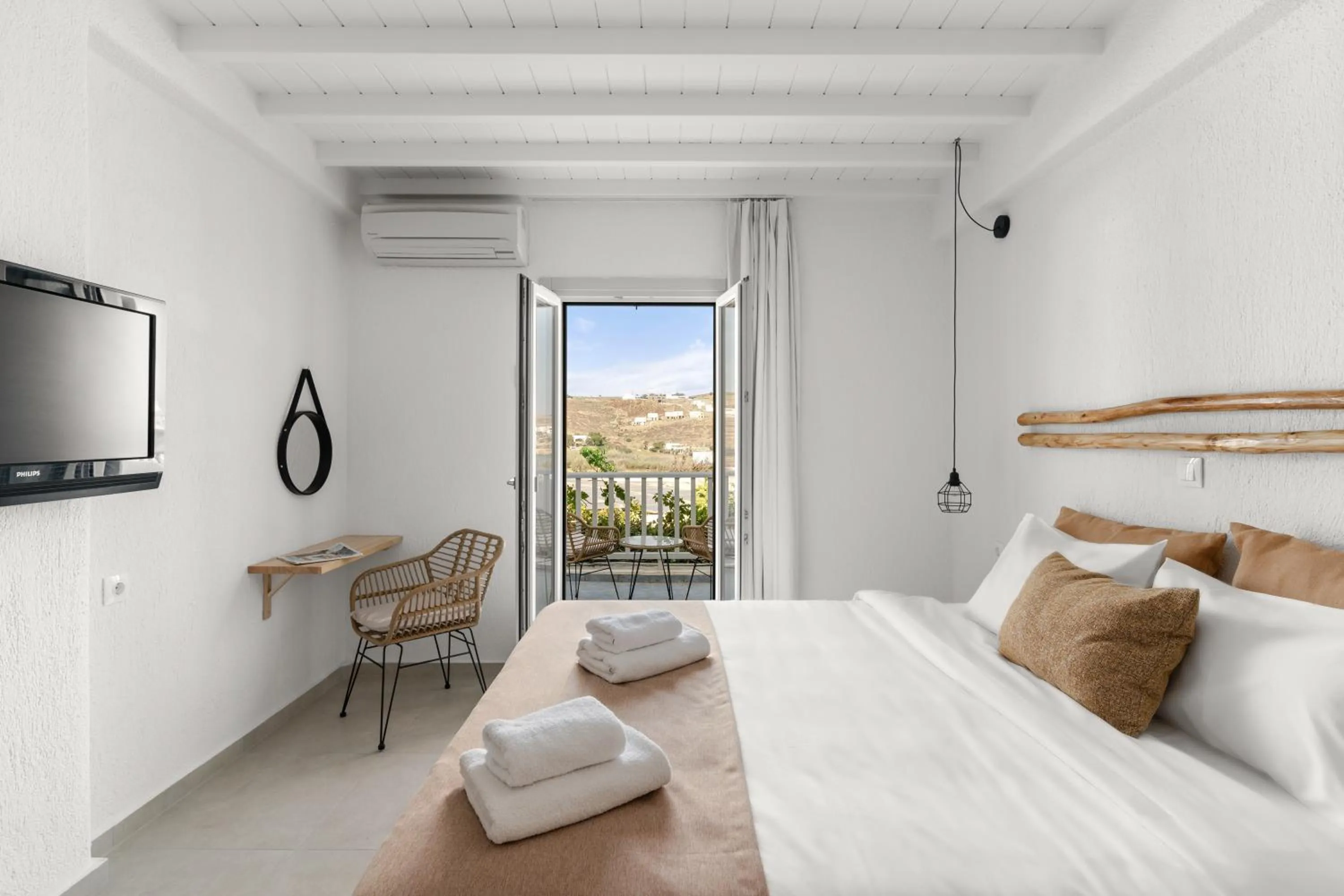 Bedroom, Bed in Penelope Village