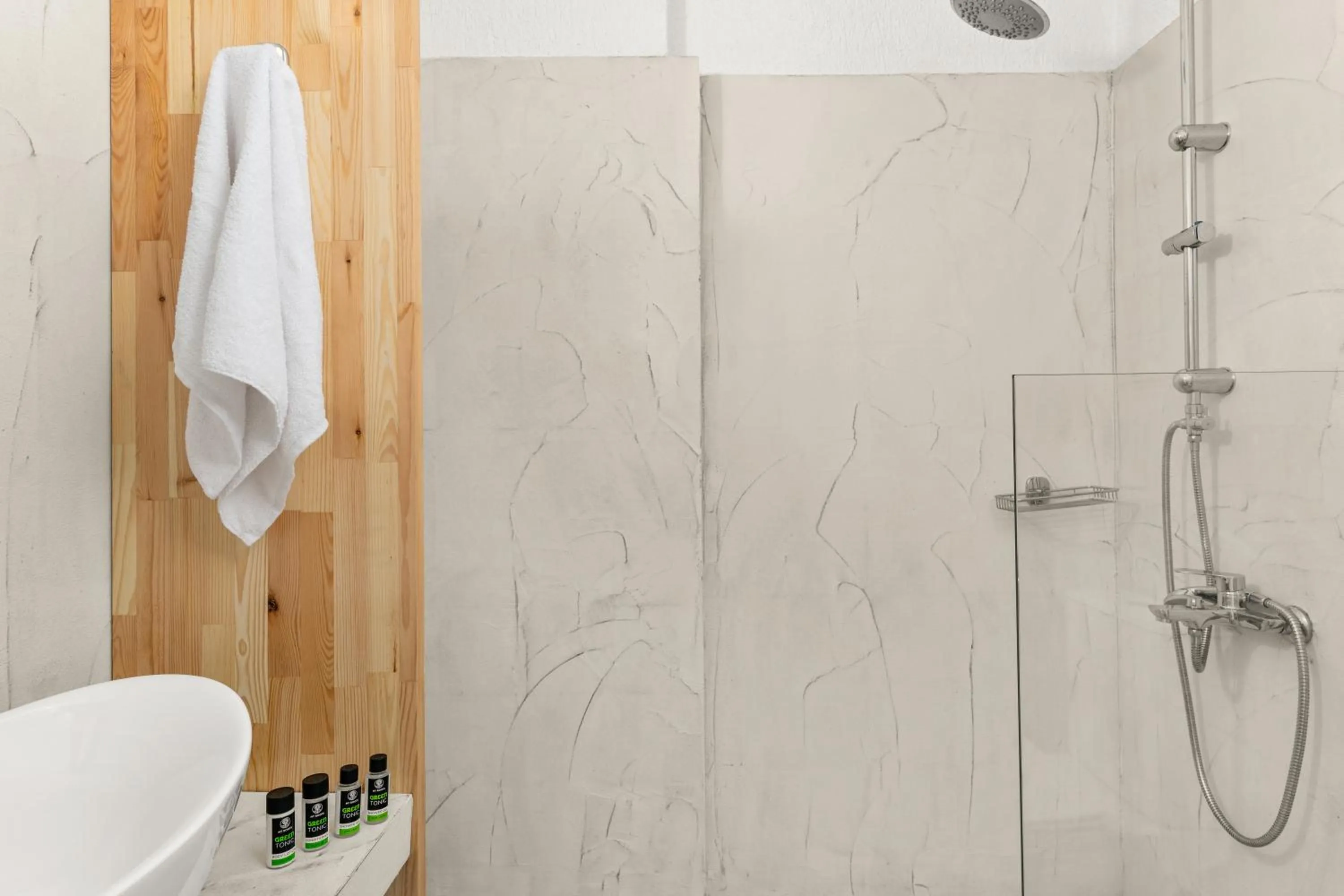 Bathroom in Penelope Village