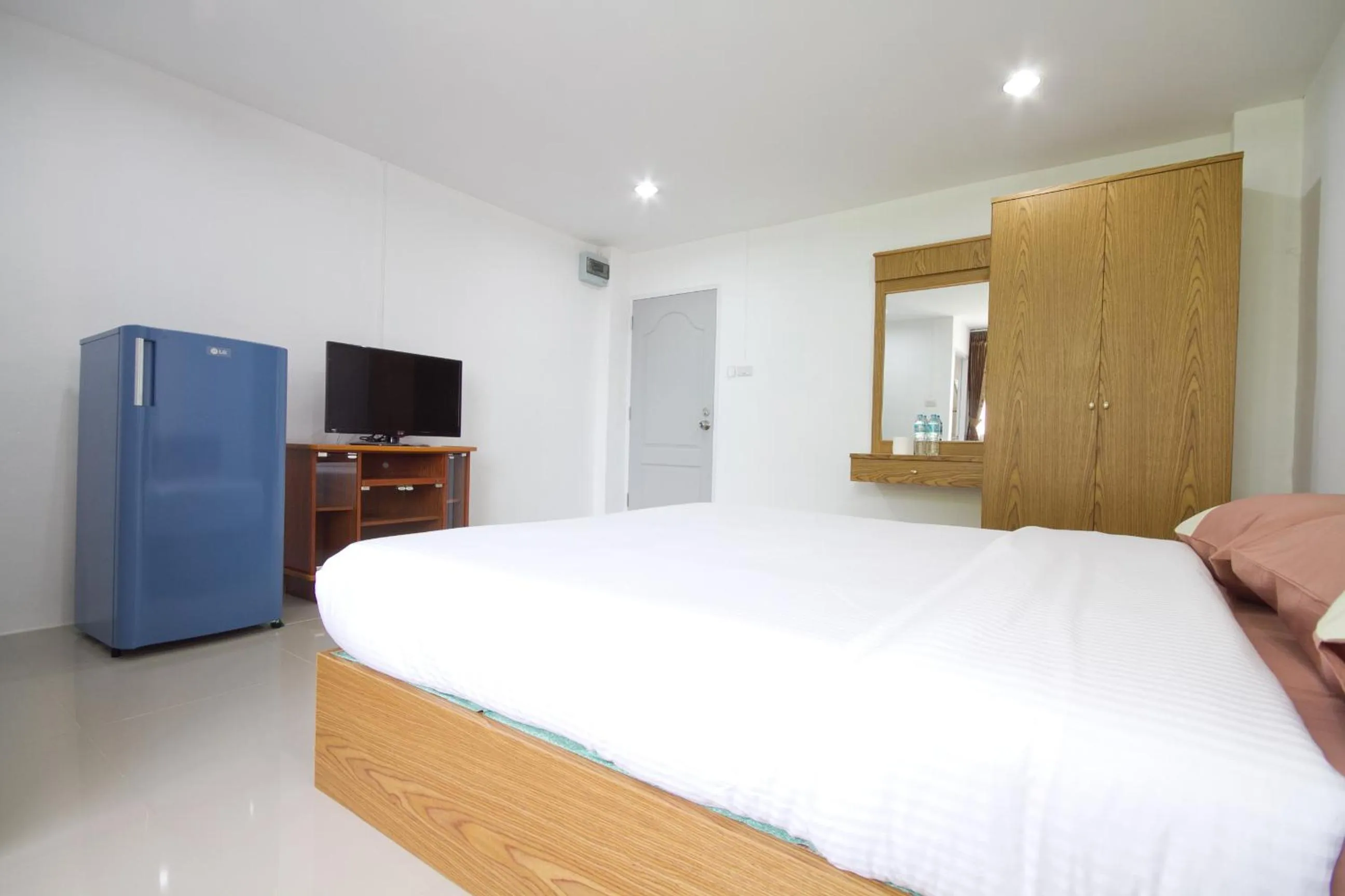 Bed in Chamnan Residence