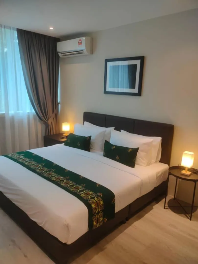 Bed in Telang Usan Hotel Kuching