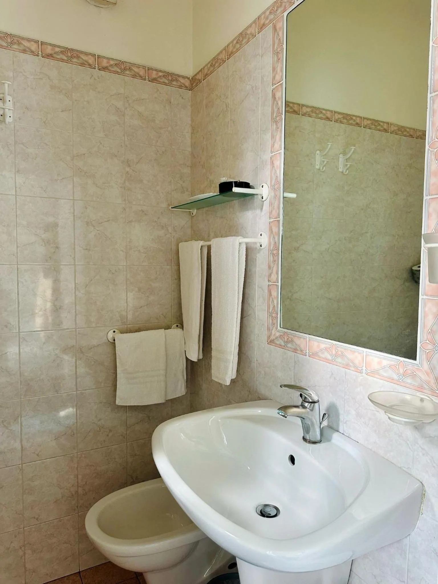 Bathroom in Hotel Erika
