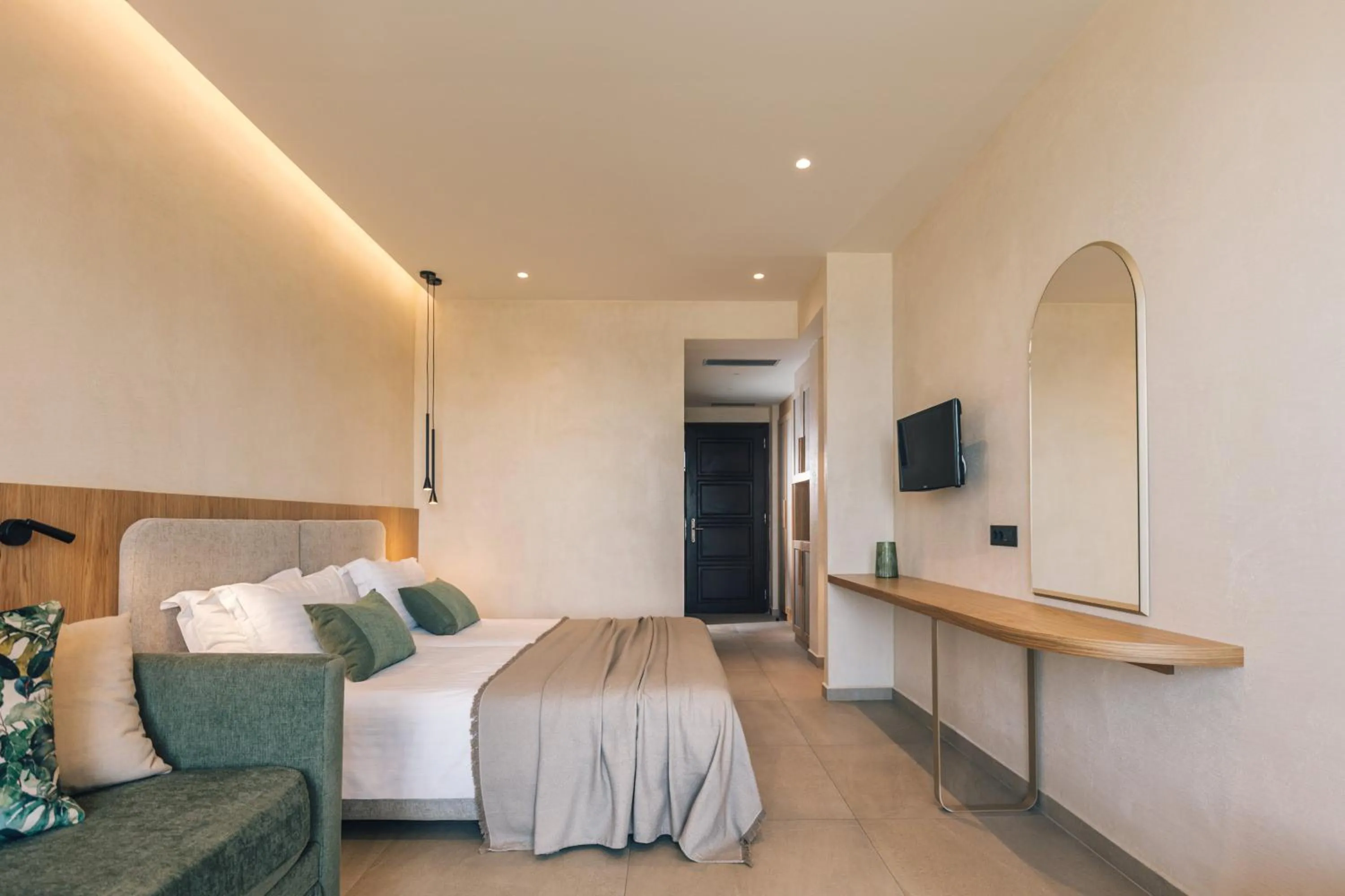 Bed in Alexandra Beach Resort & Spa