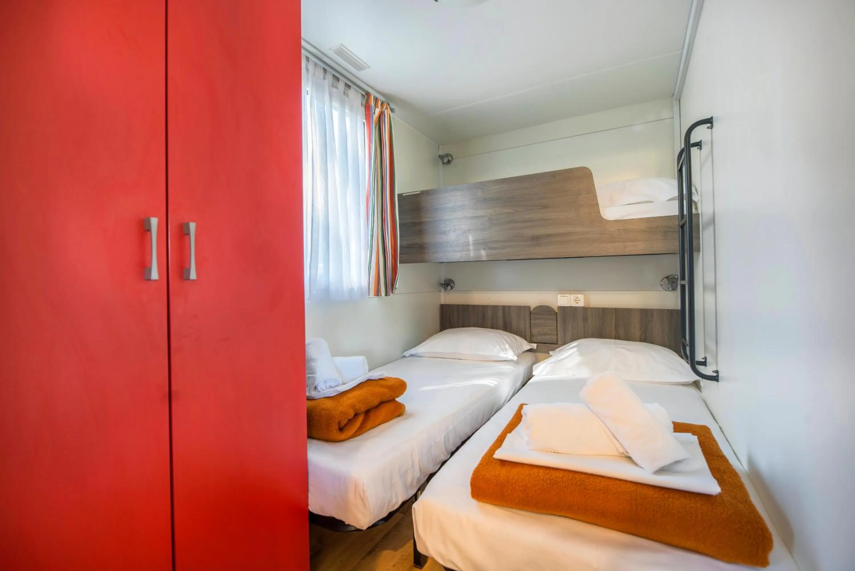 Bedroom, Bed in Kamp Vira Mobile Homes