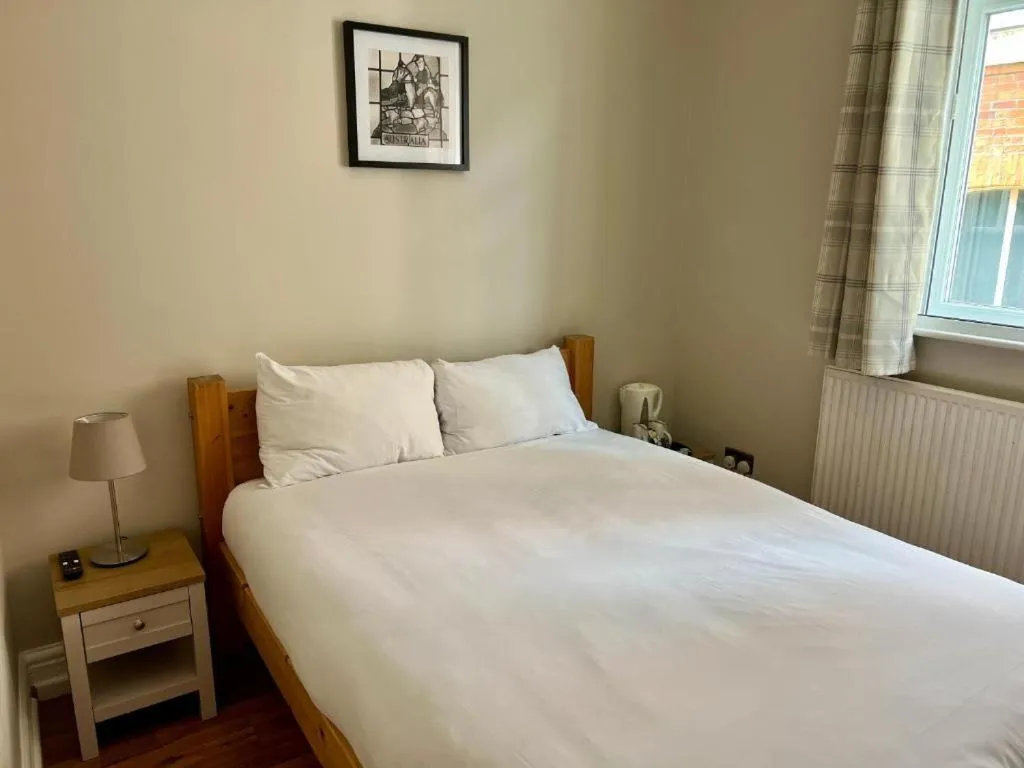 Bed in New Union ADULTS ONLY