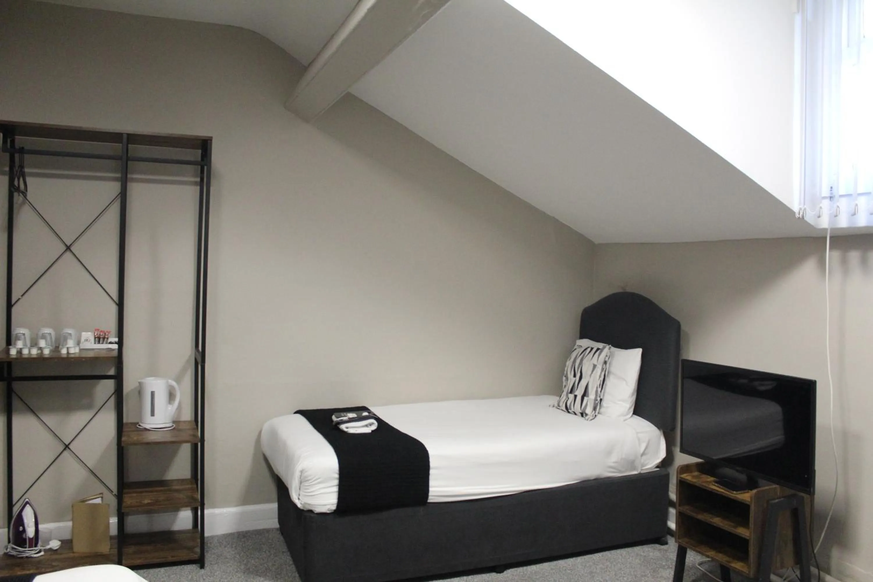 Bed in Mitre Hotel Manchester City Centre