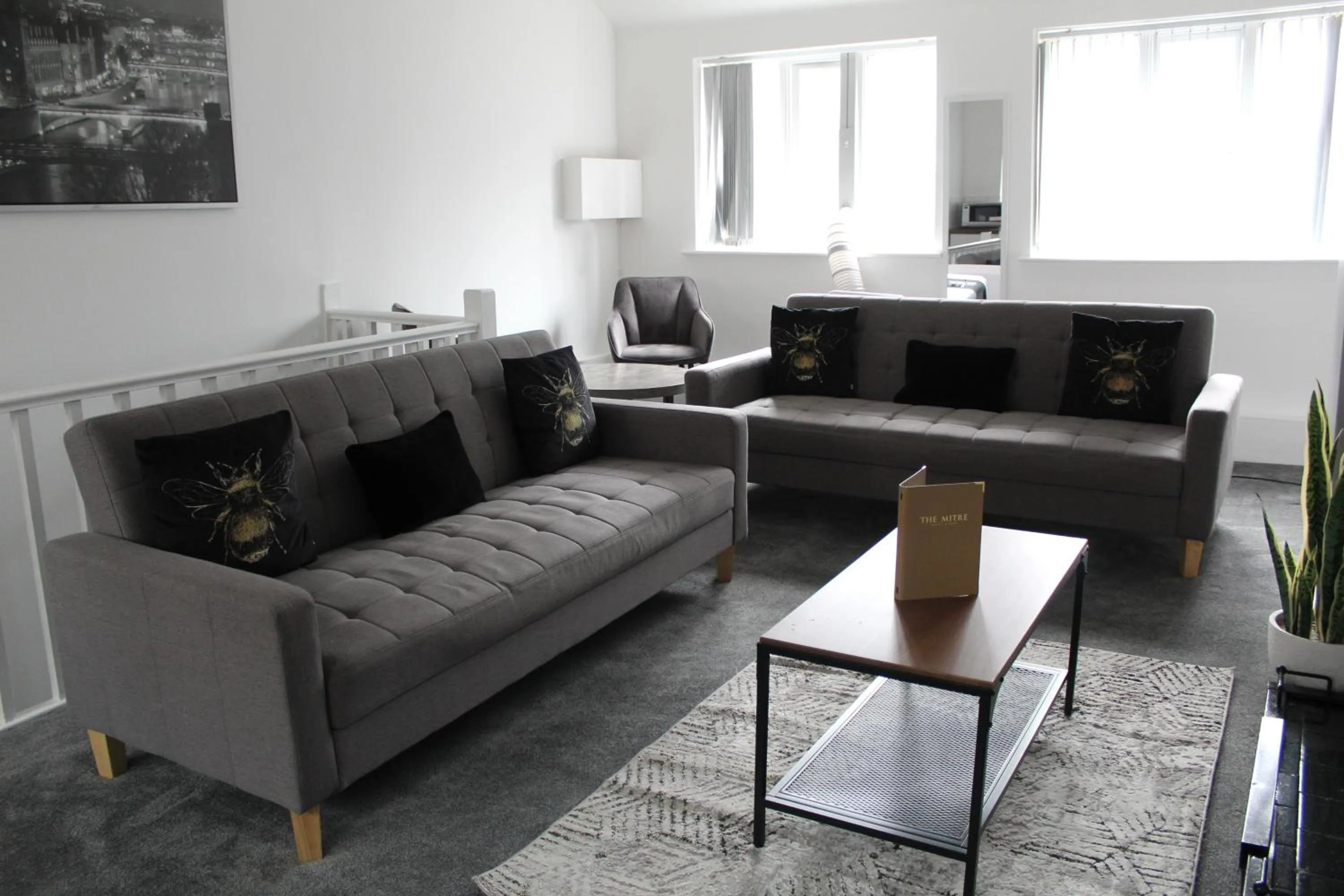 Living room in Mitre Hotel Manchester City Centre