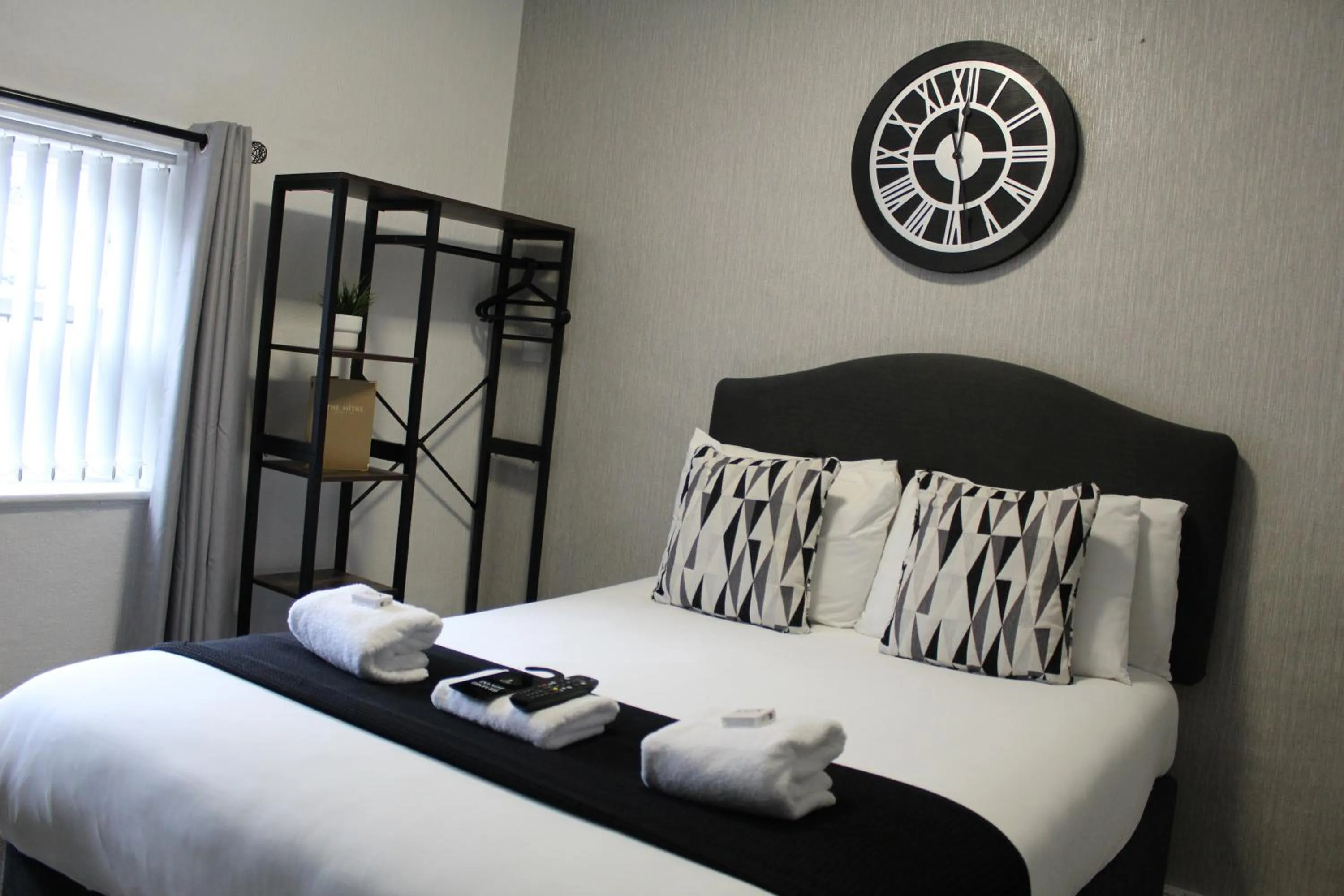 Bed in Mitre Hotel Manchester City Centre