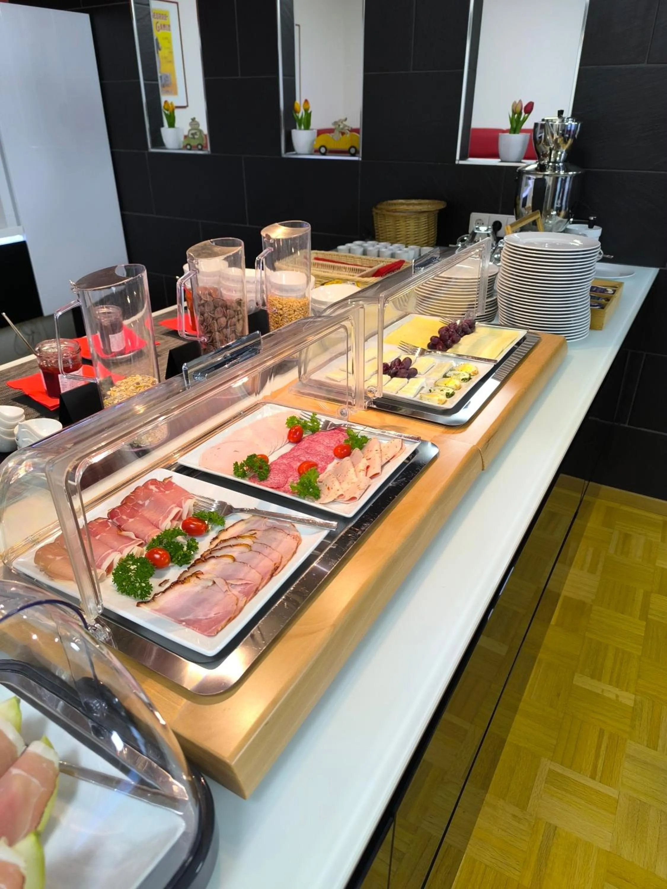 Breakfast in Residence am Weinberg / Travellers Hotelbetriebs GmbH