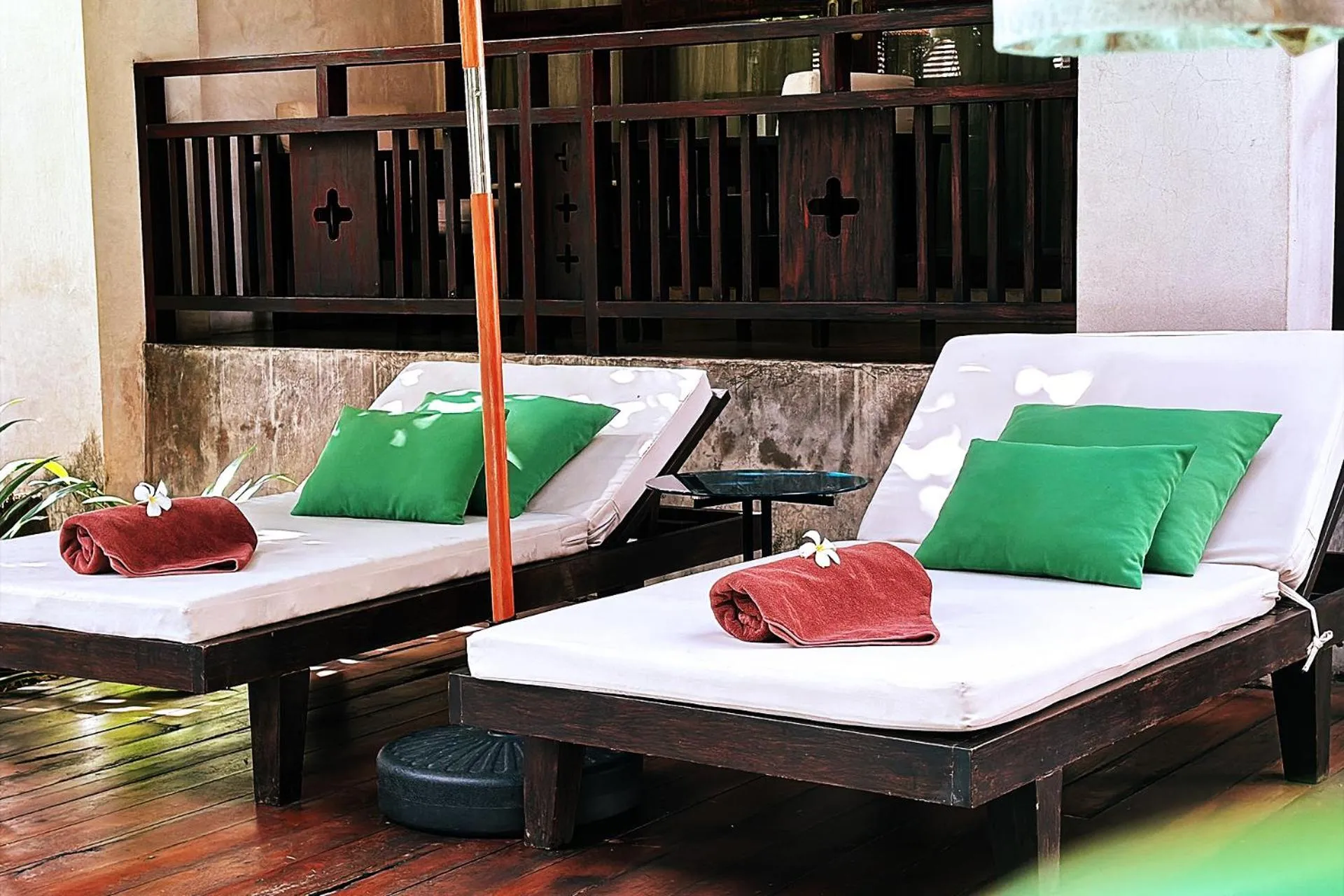 Swimming pool in The Rim Chiang Mai