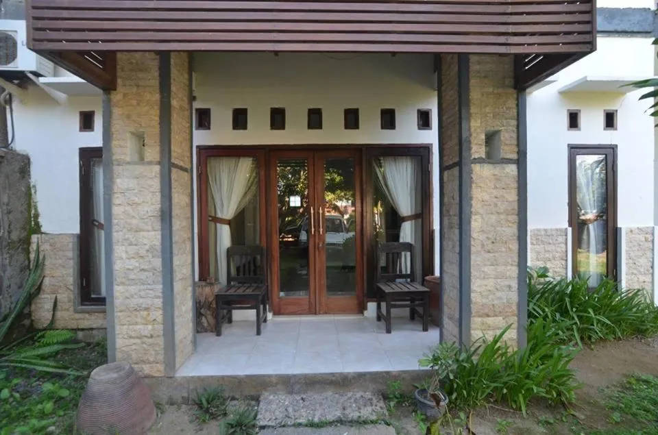 Puri Itoma Bungalows