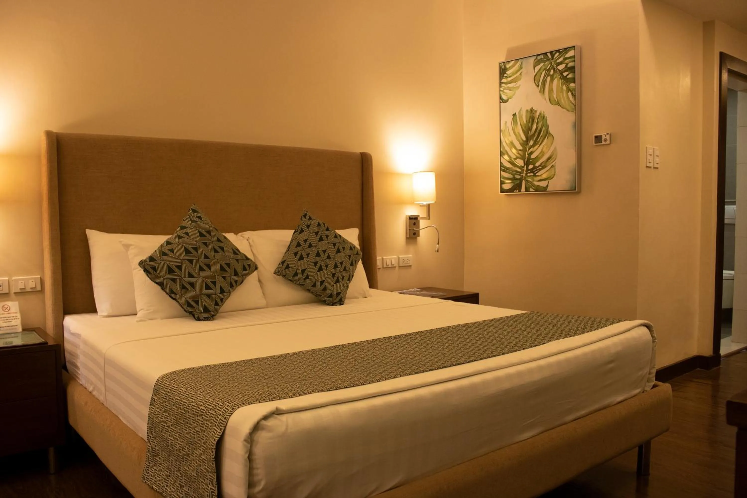 Bed in El Cielito Inn - Sta. Rosa