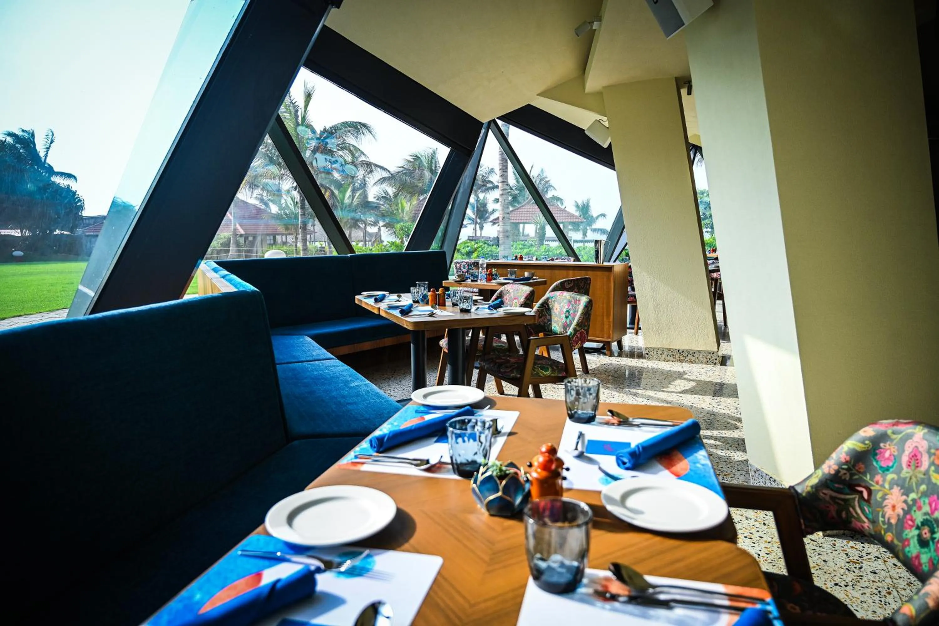 Restaurant/places to eat in The Park Visakhapatnam