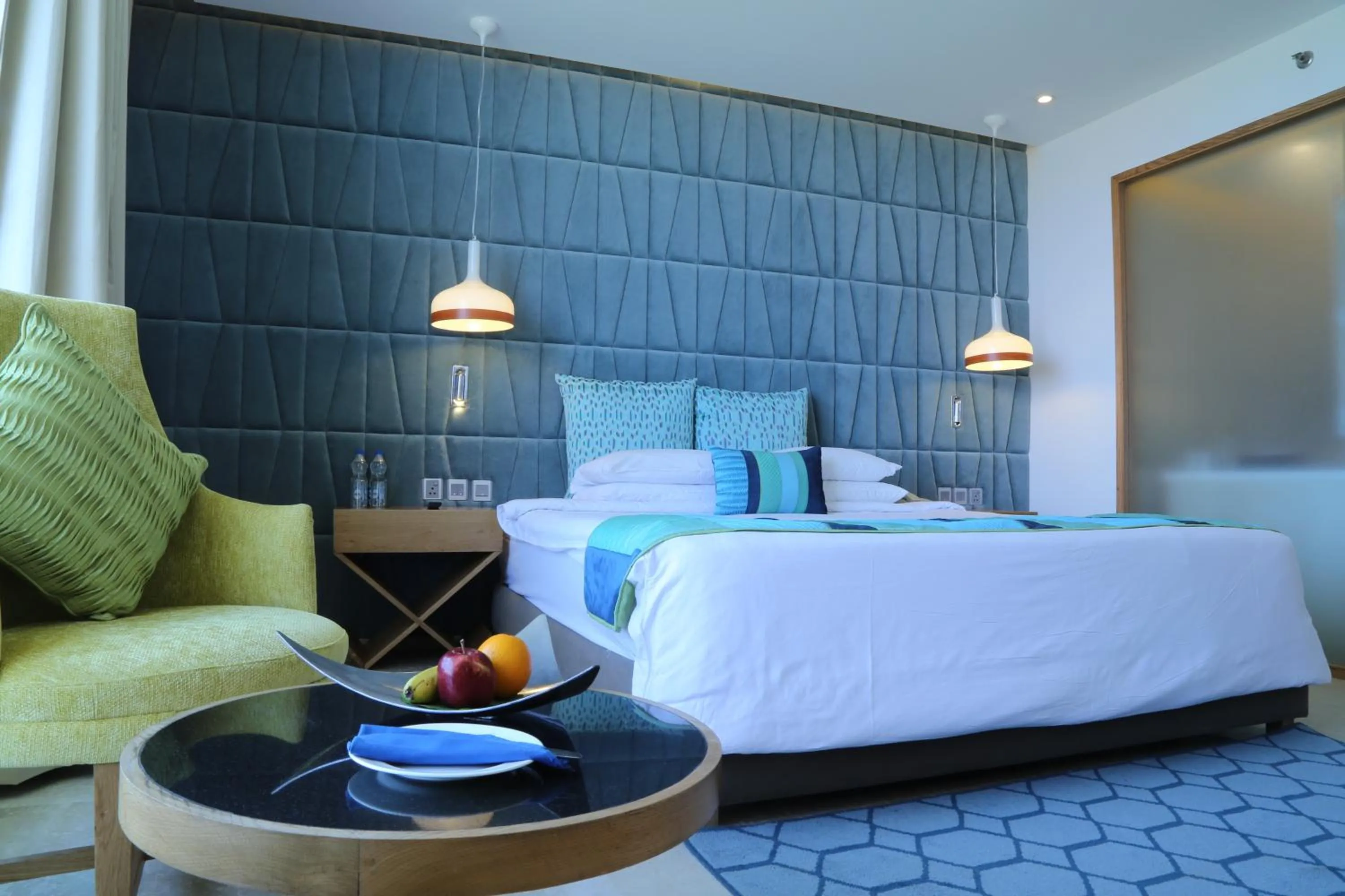 Photo of the whole room, Bed in The Park Visakhapatnam