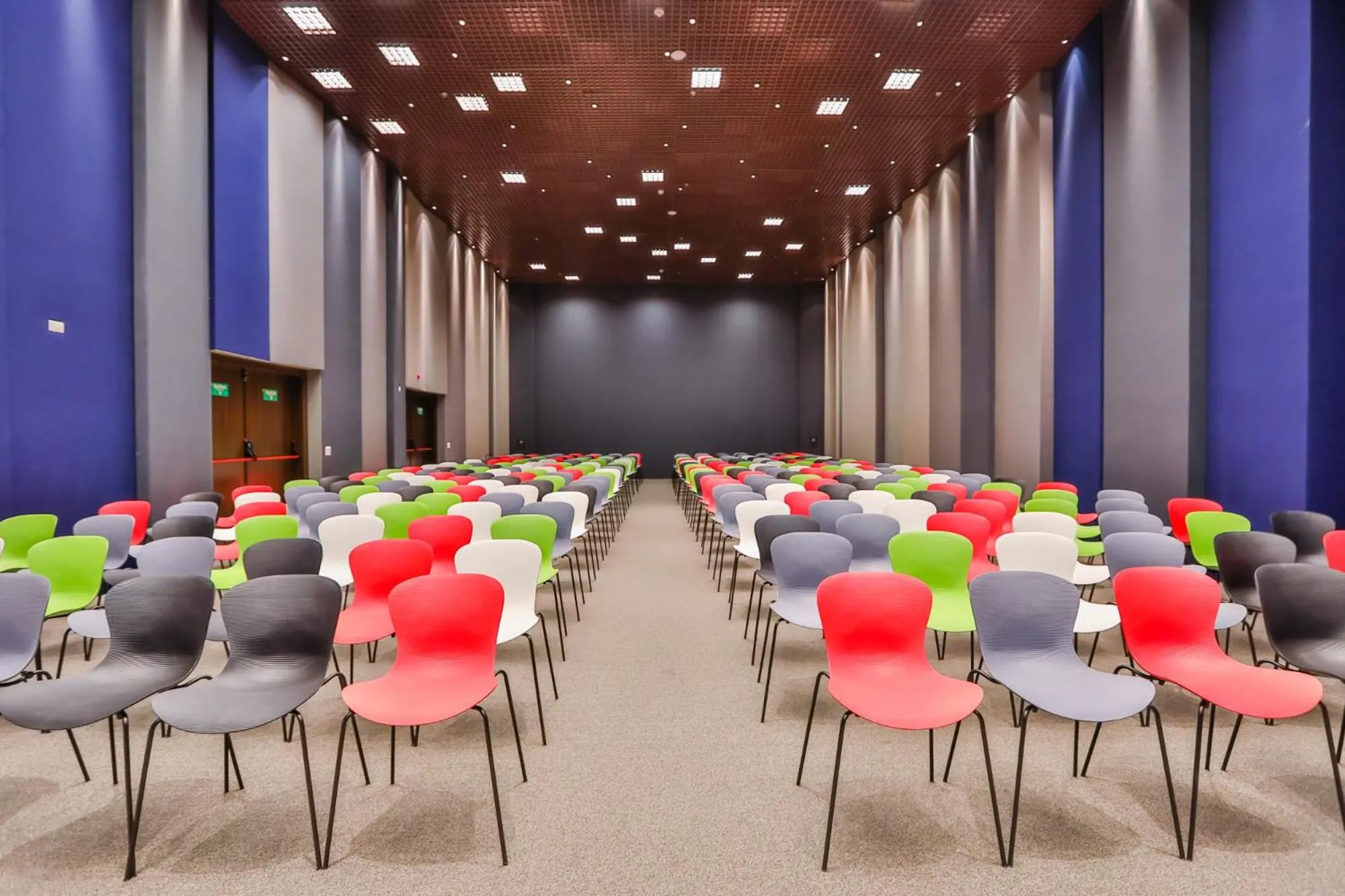 Meeting/conference room in Wyndham Garden Ribeirão Preto Convention
