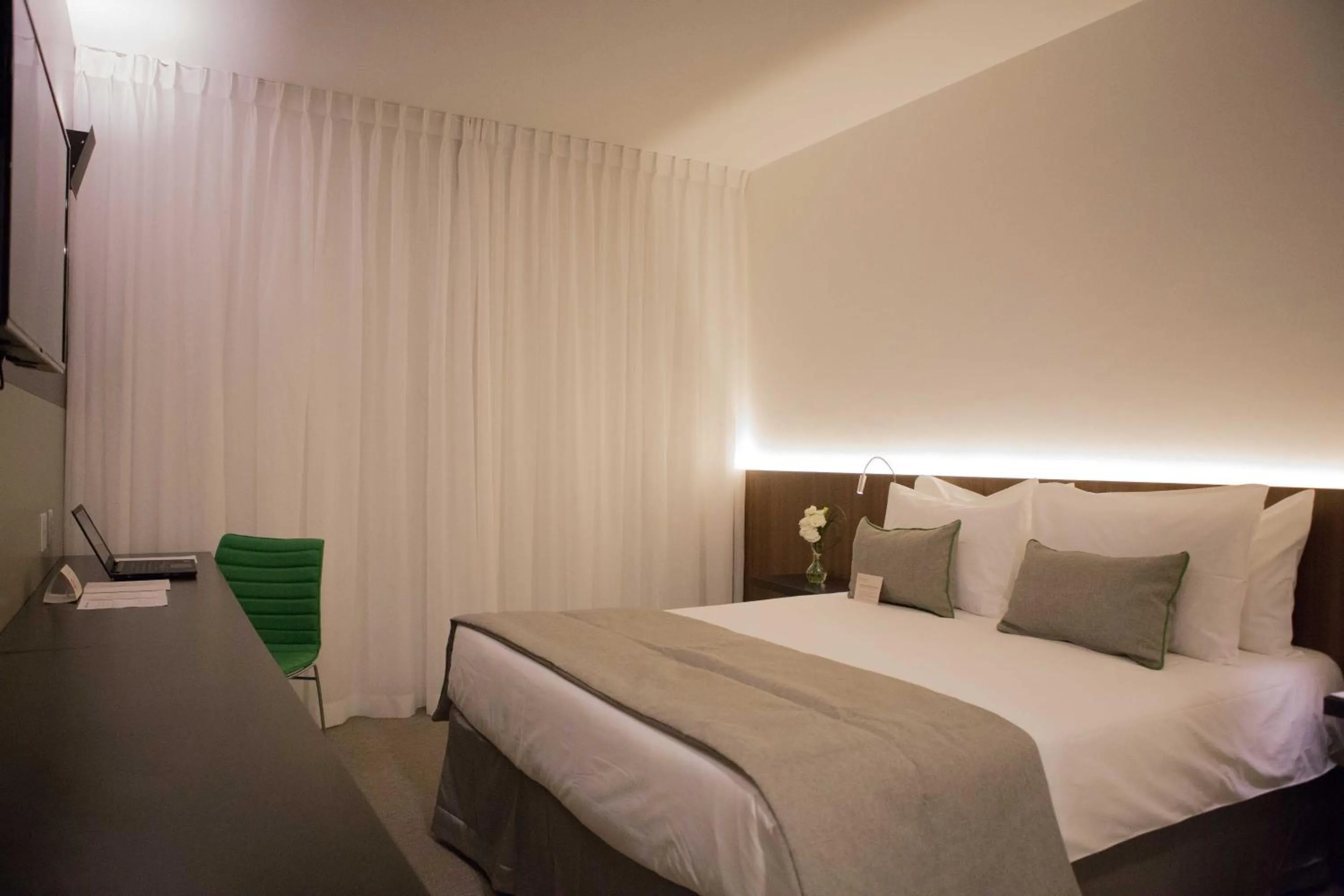 Bed in Wyndham Garden Ribeirão Preto Convention