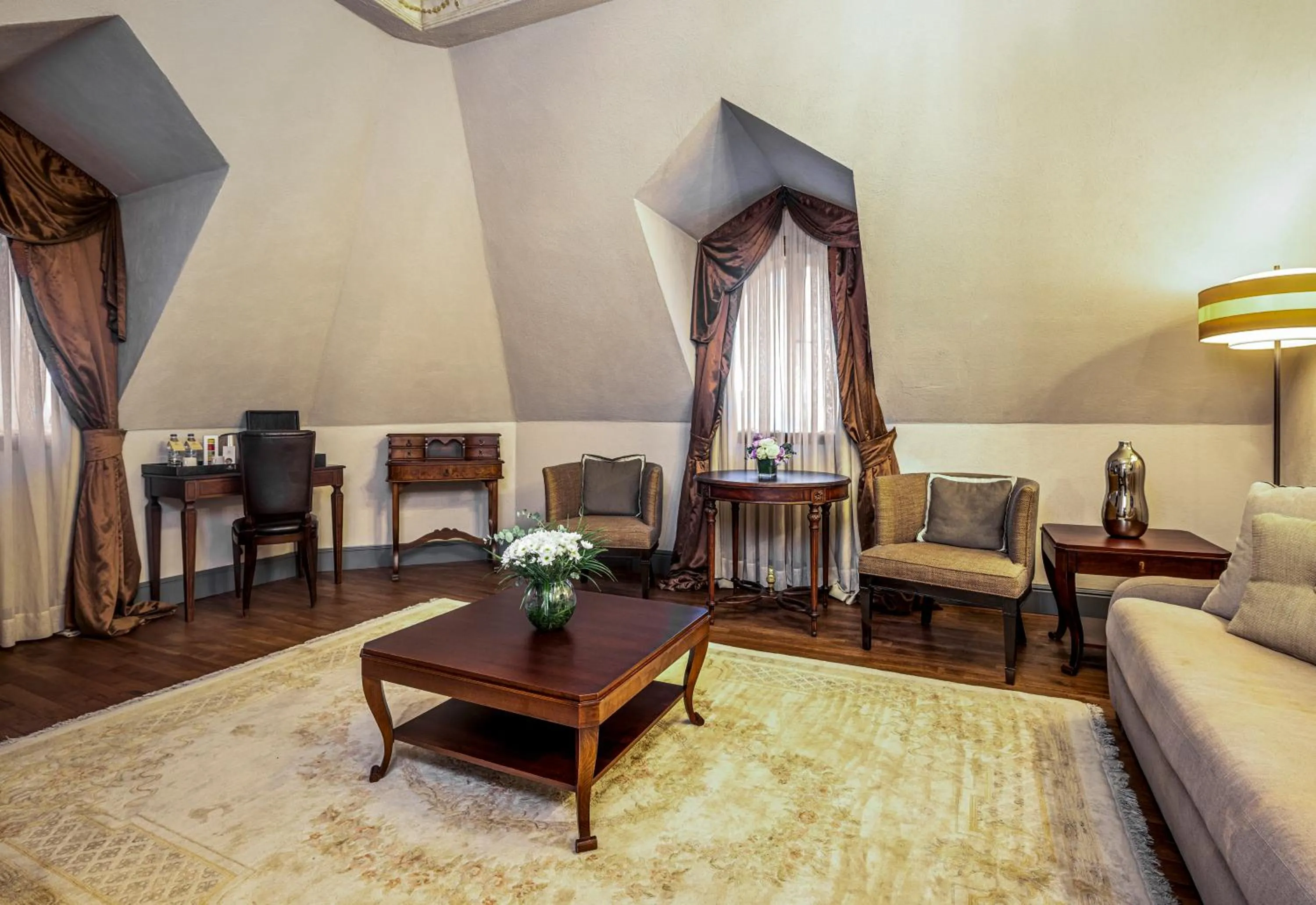 Seating area in Palazzo Donizetti Hotel - Special Class