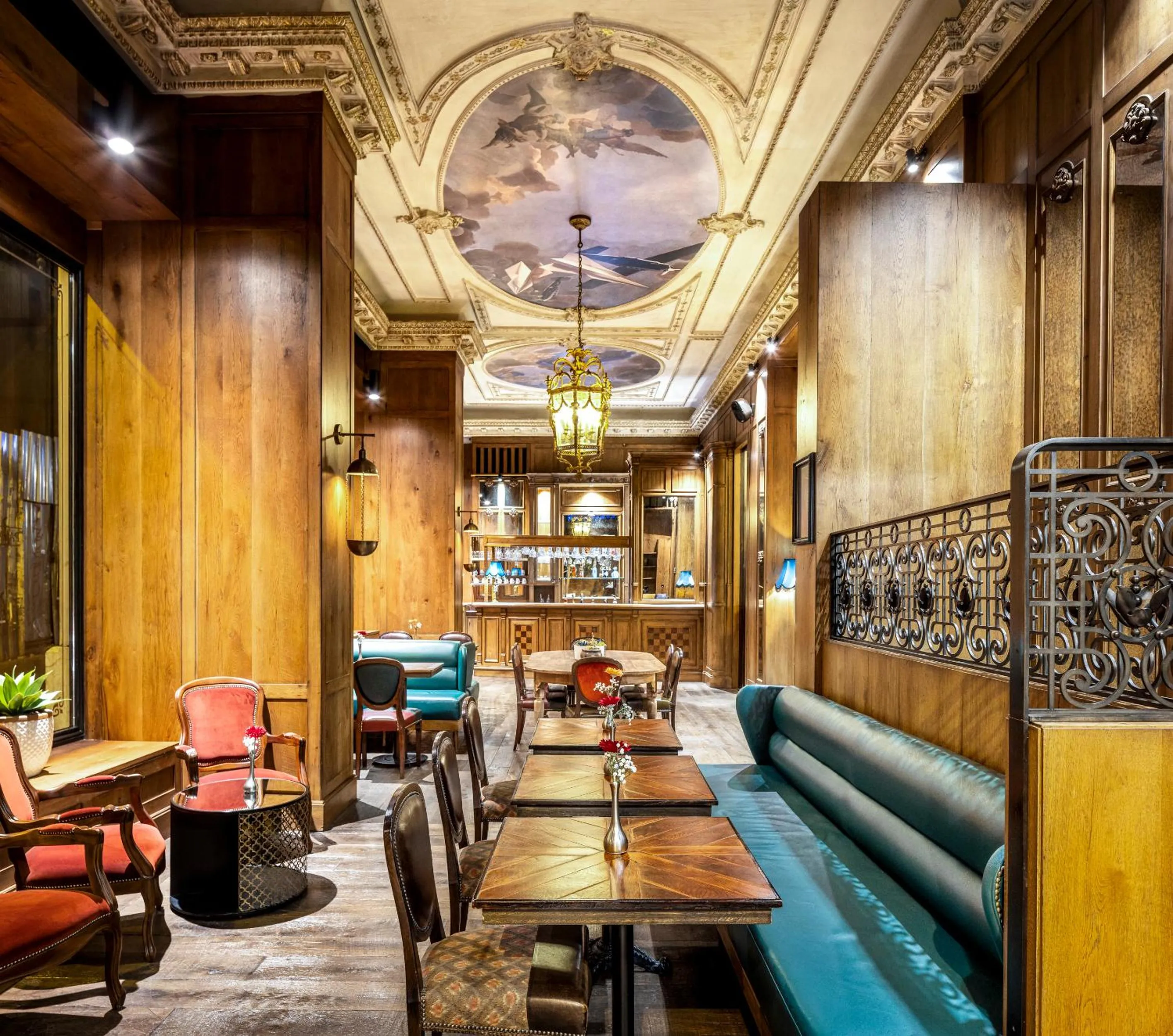 Restaurant/places to eat in Palazzo Donizetti Hotel - Special Class