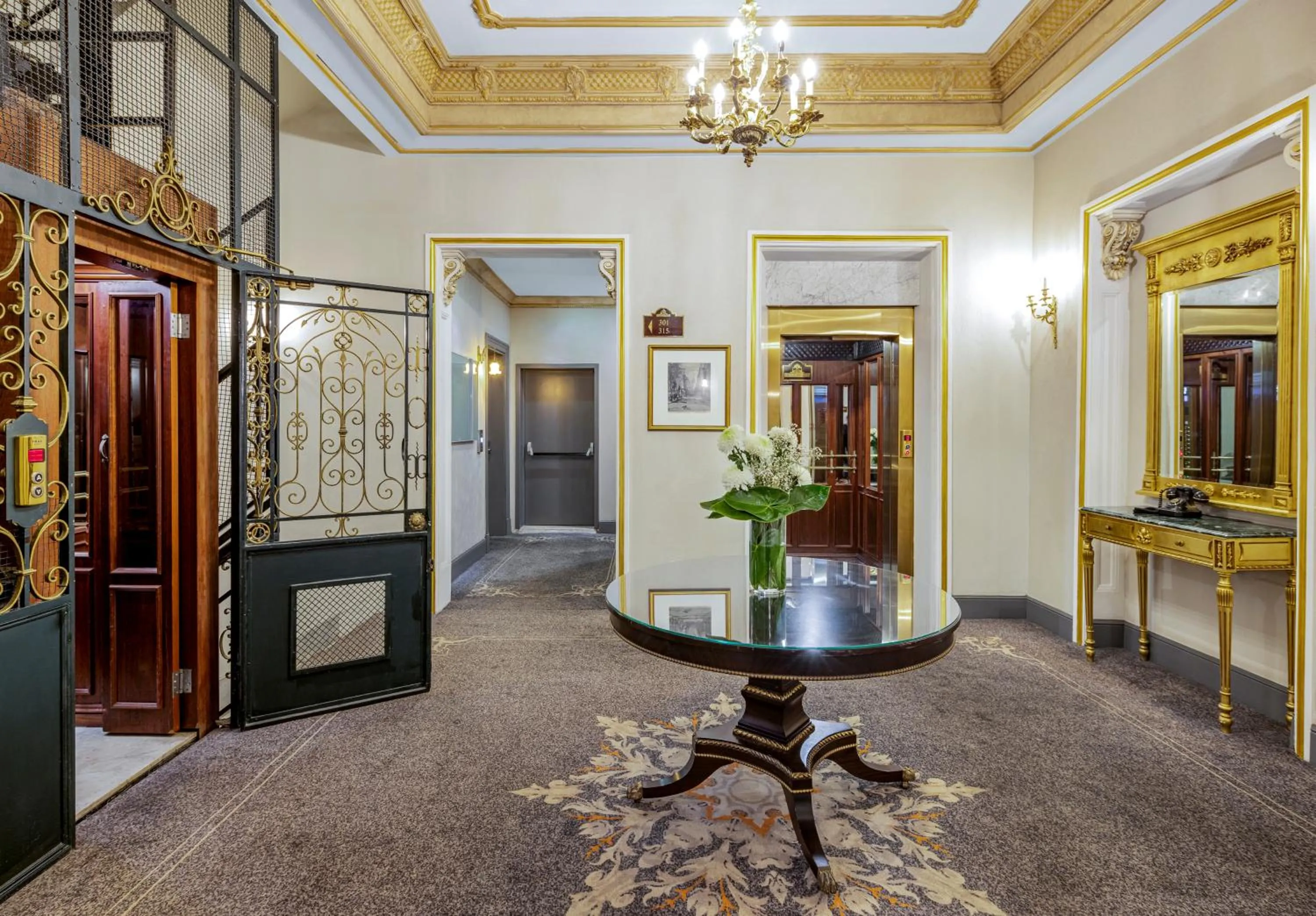 Floor plan in Palazzo Donizetti Hotel - Special Class