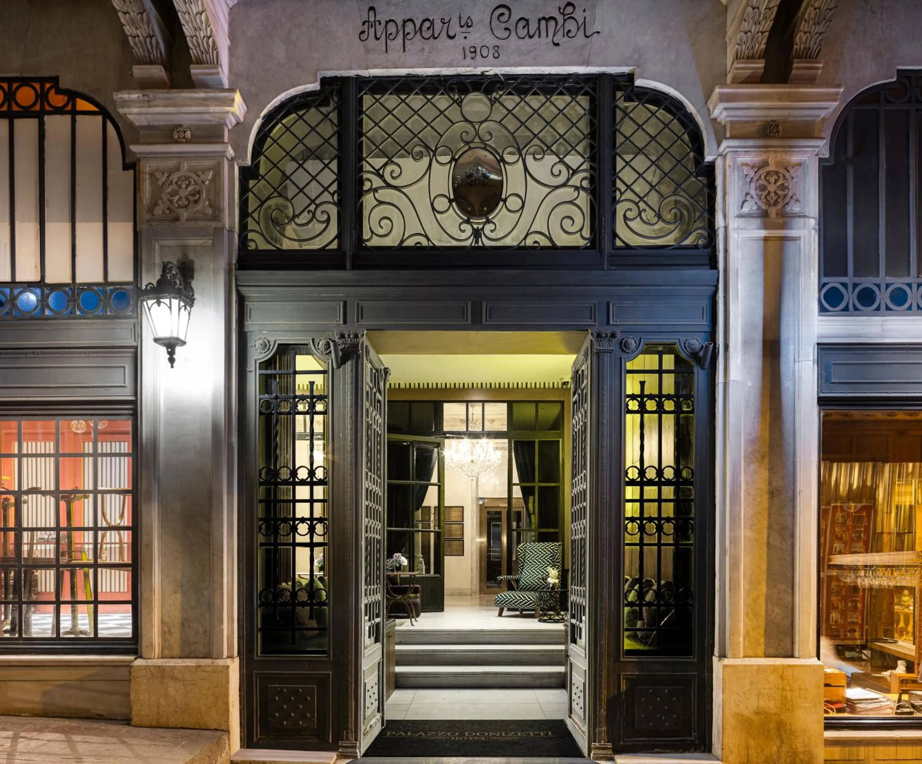 Restaurant/places to eat in Palazzo Donizetti Hotel - Special Class