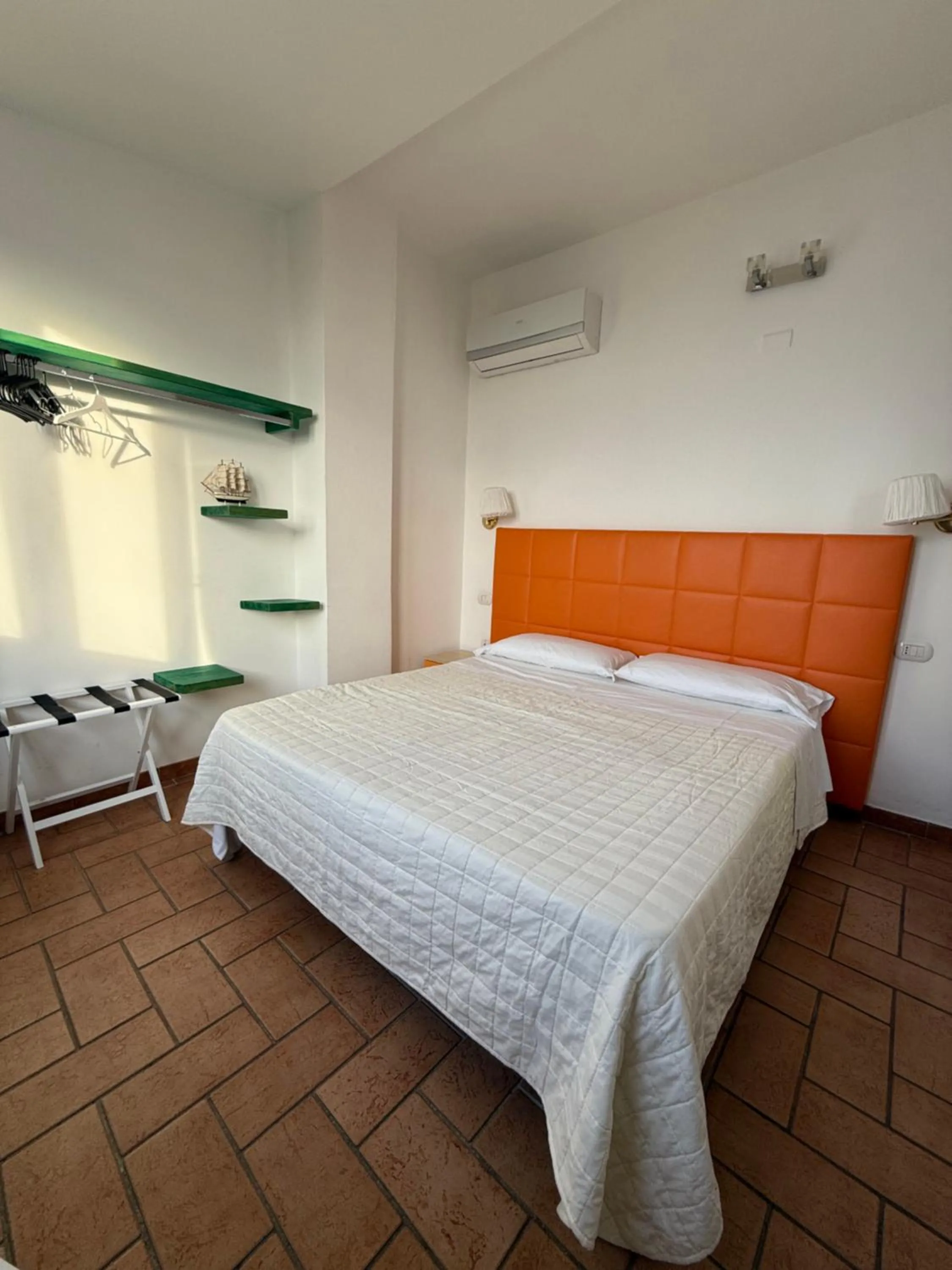 Photo of the whole room in Tropea Boutique Hotel