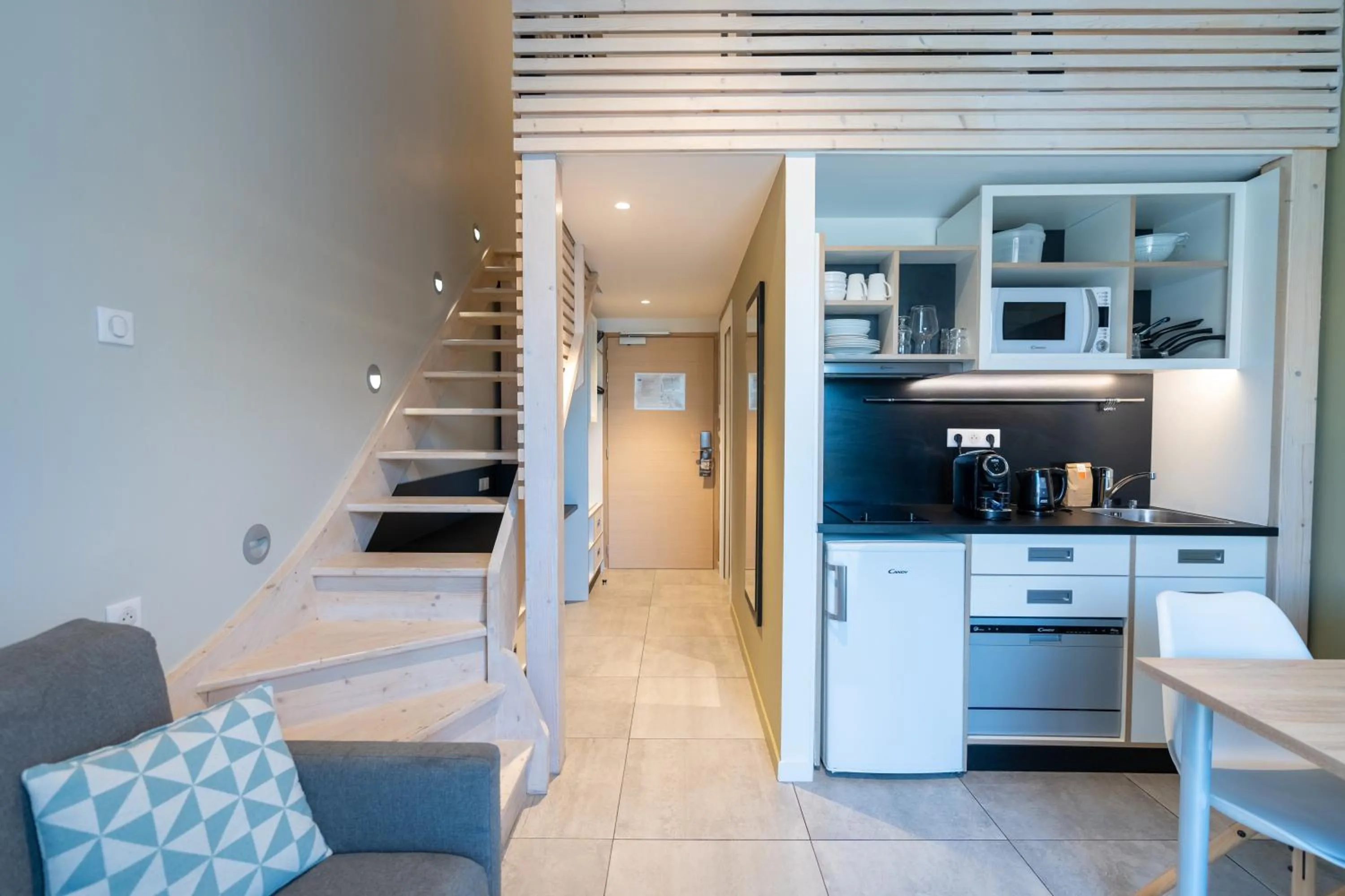 Property building in Kyriad Résidence Cabriès - Plan de Campagne