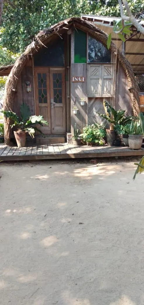 Villa Isabella Putri B&B