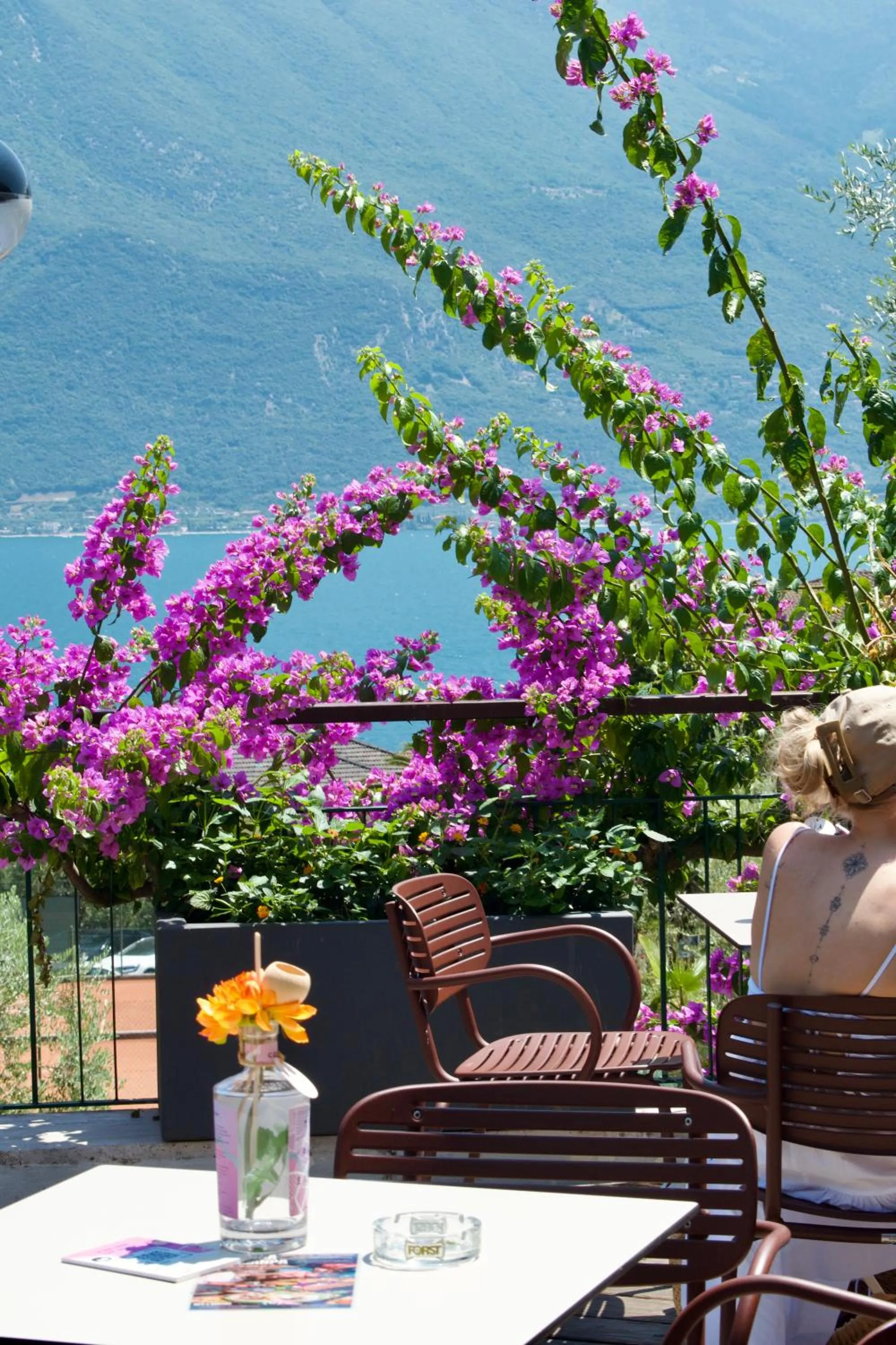 Patio in Hotel Limone