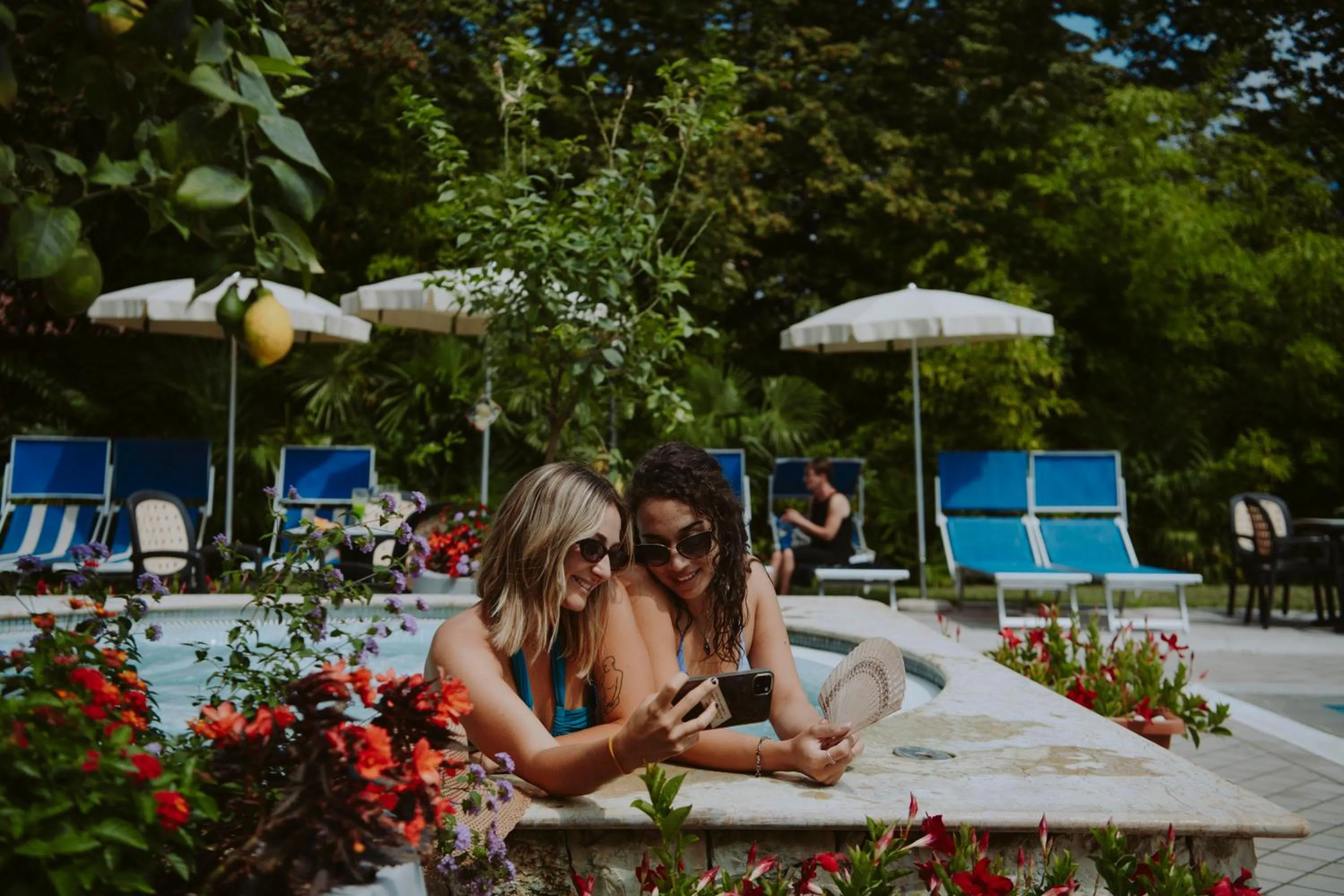 Swimming pool in Hotel Limone