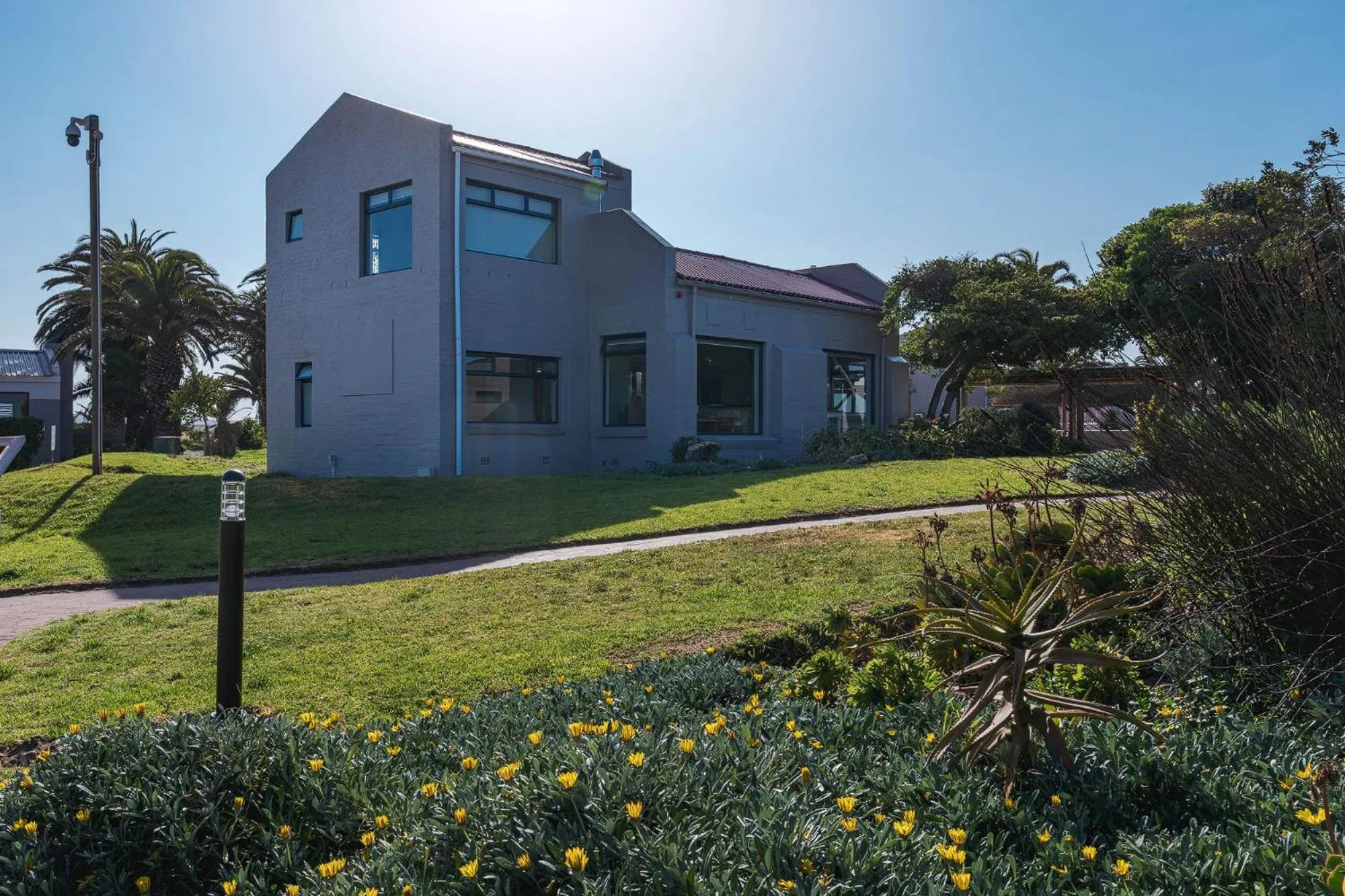 Day in Blue Bay Lodge