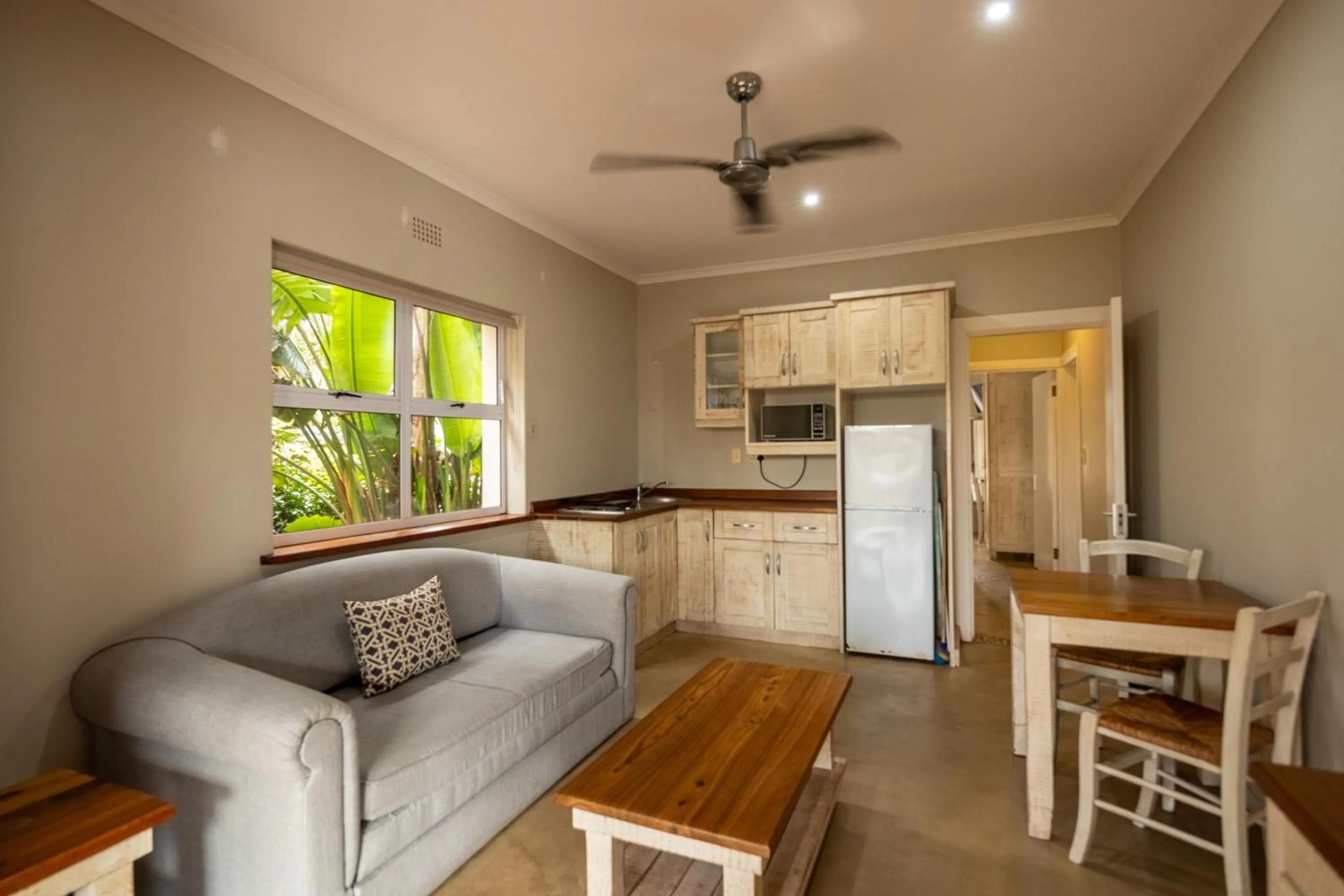 Living room in Blue Bay Lodge