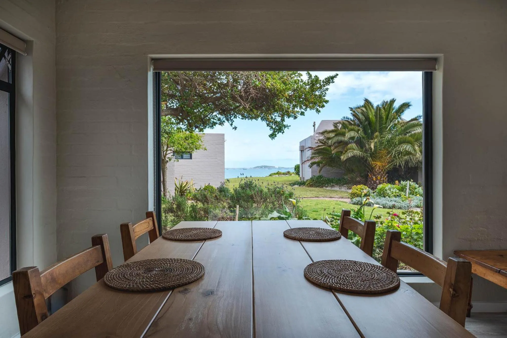 Day in Blue Bay Lodge