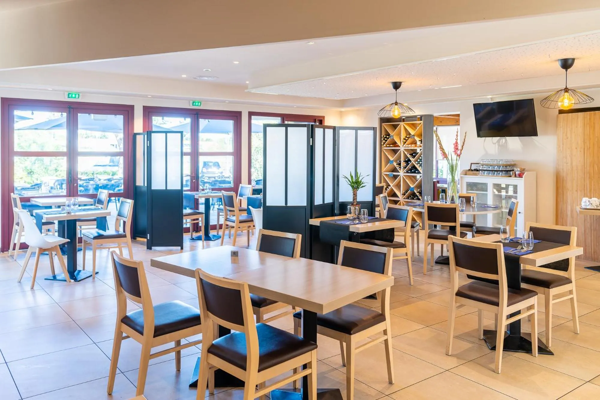 Restaurant/places to eat in The Originals City, Hôtel Le Pavillon, Béziers Est