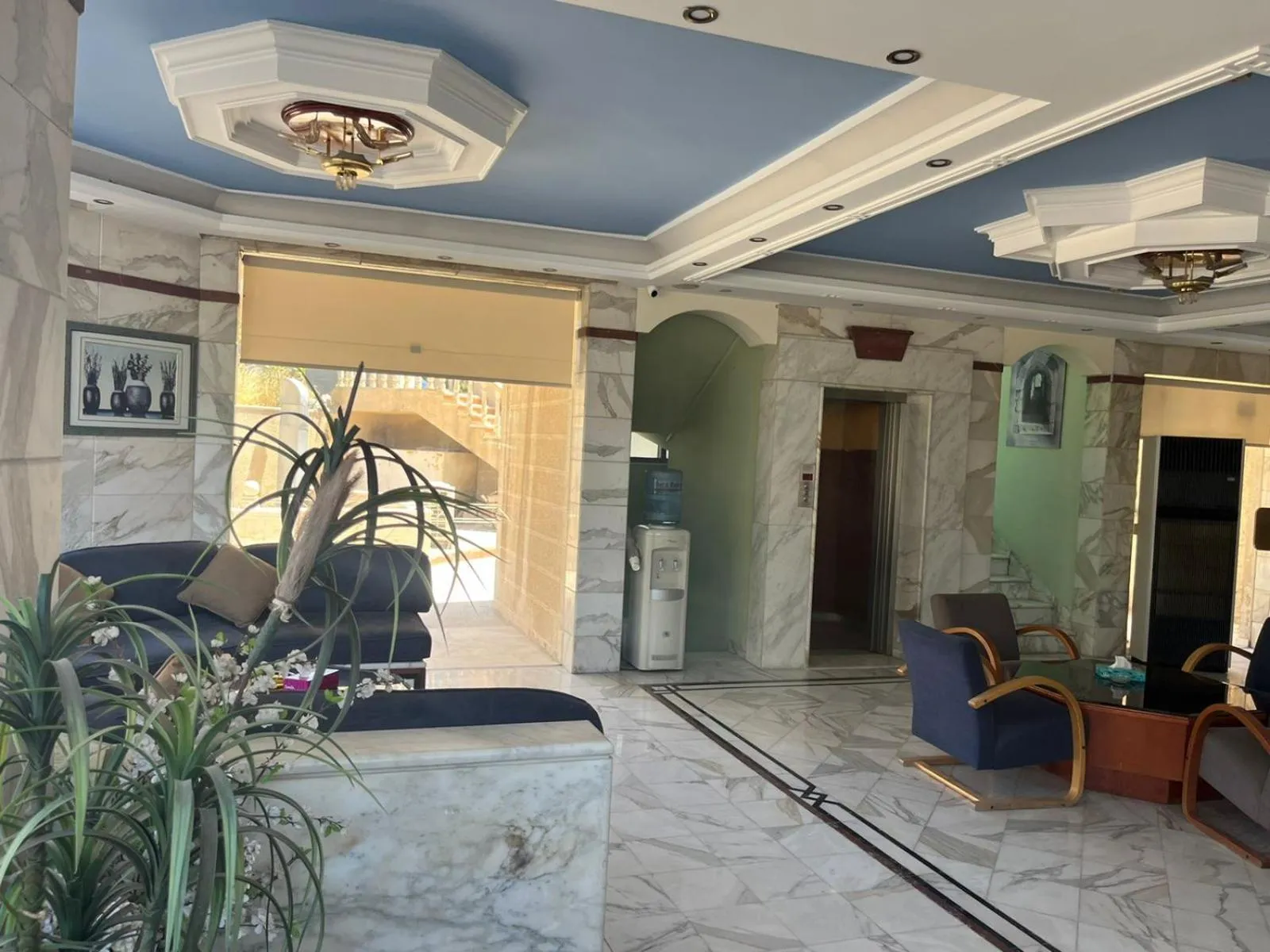 Lobby or reception in Rozana Hotel