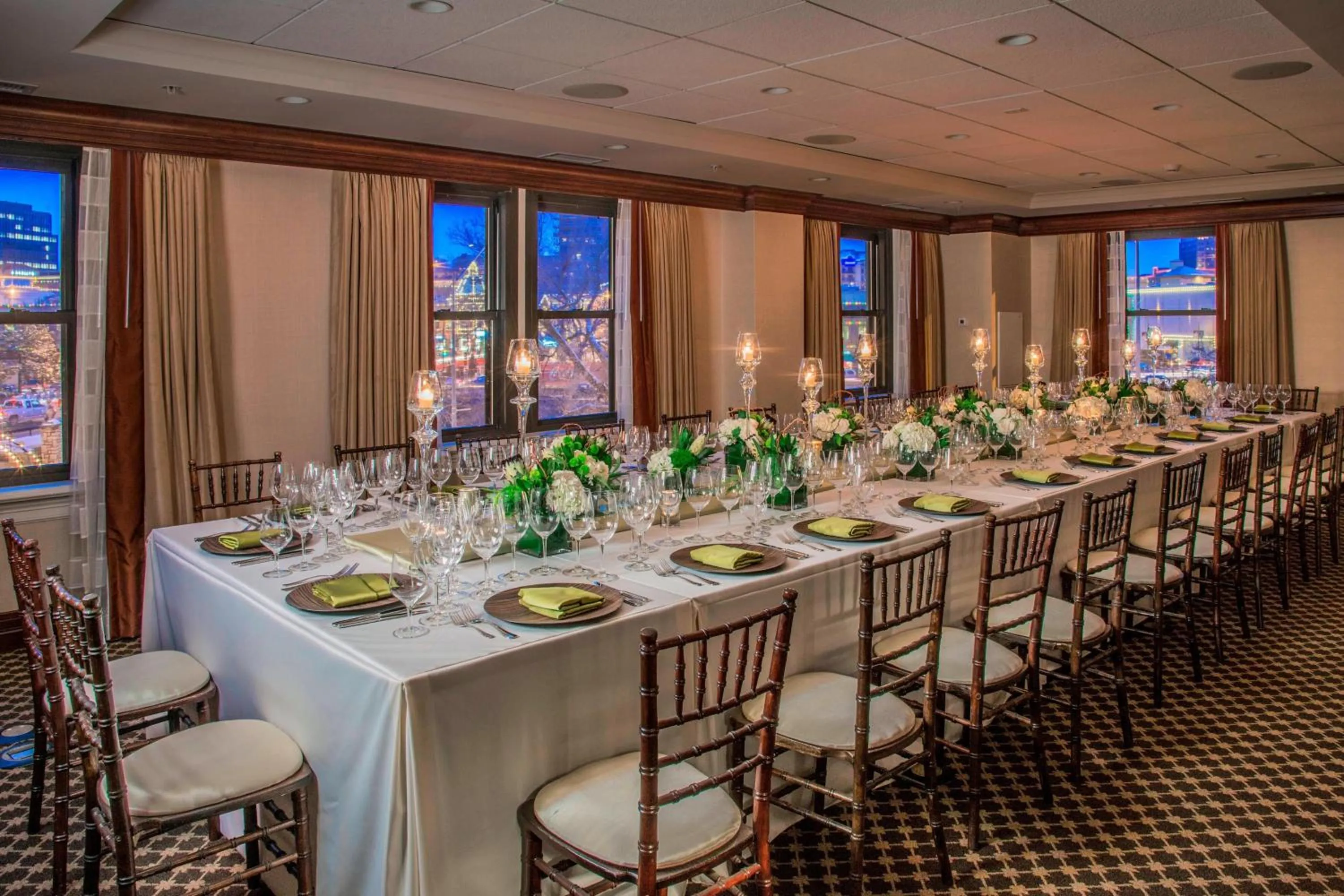 Meeting/conference room in The Raphael Hotel, Autograph Collection