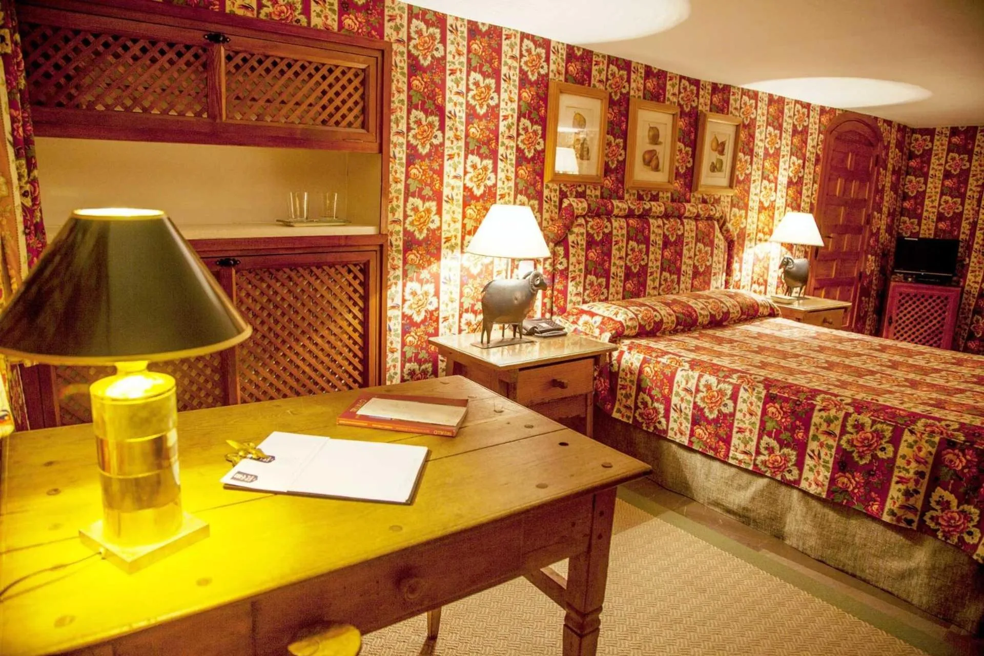 Bedroom, Bed in Hotel Boutique Casa de Orellana