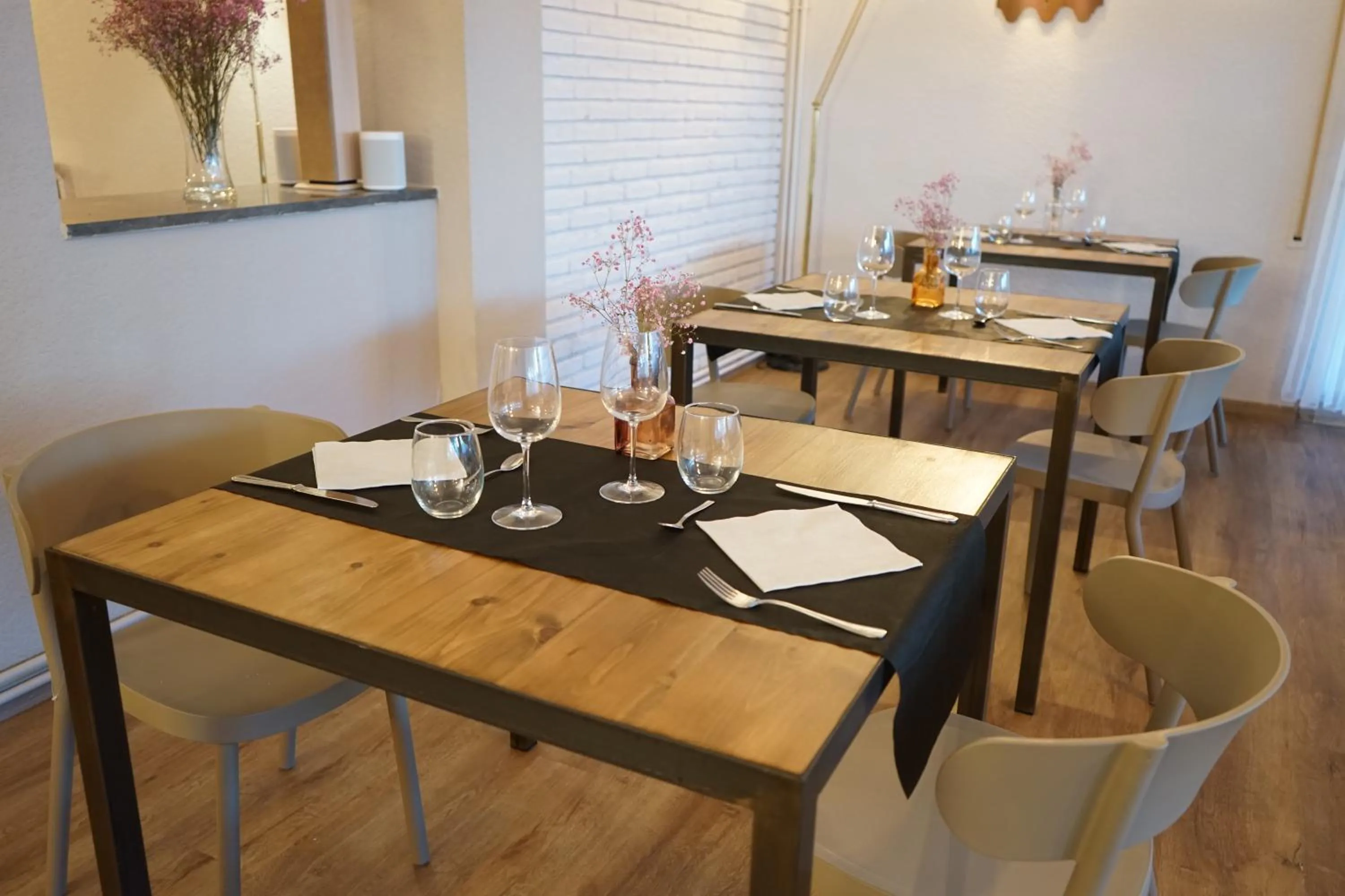 Restaurant/places to eat in Hotel Santuari Balaguer