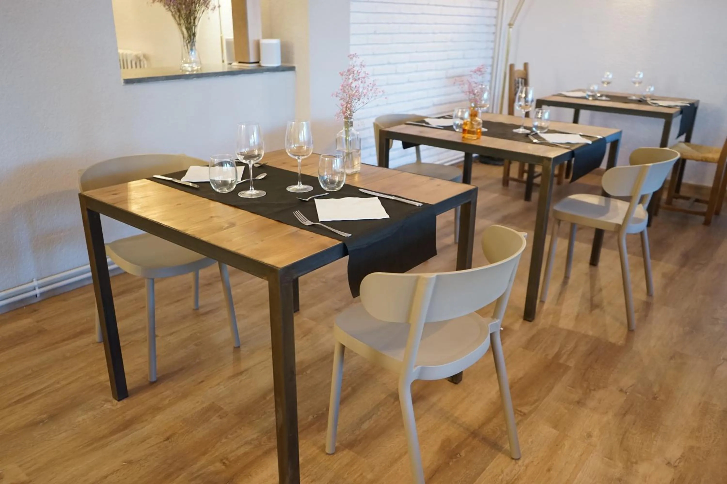 Restaurant/places to eat in Hotel Santuari Balaguer