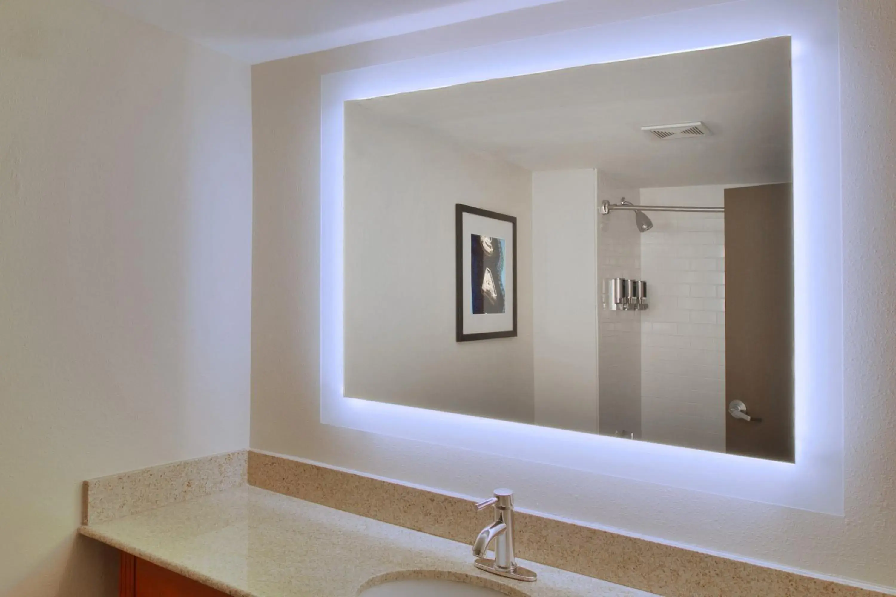 King Suite in Four Points by Sheraton Nashville Airport King Suite in Four Points by Sheraton Nashville Airport