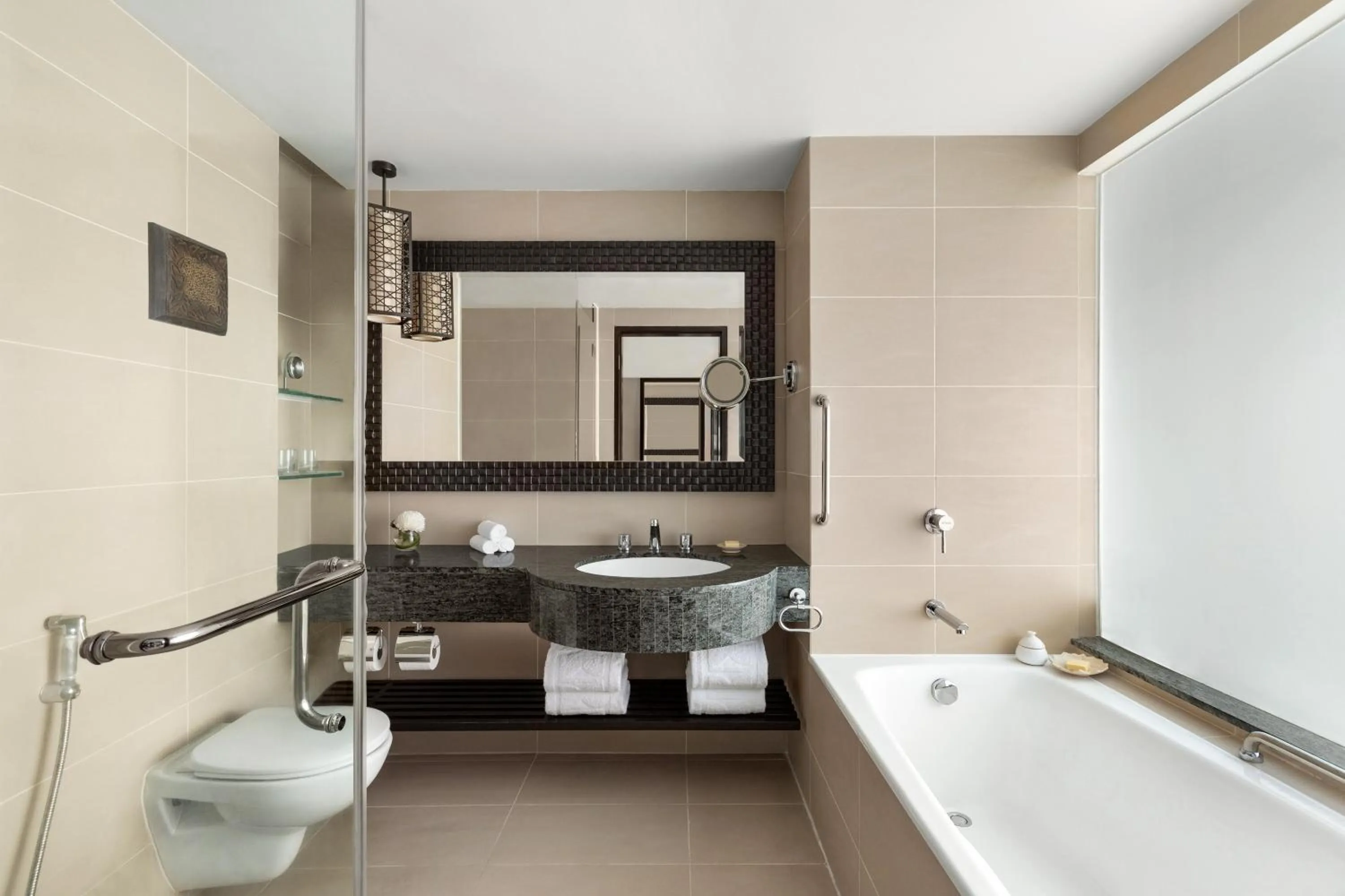 Toilet in Shangri-La Tanjung Aru, Kota Kinabalu