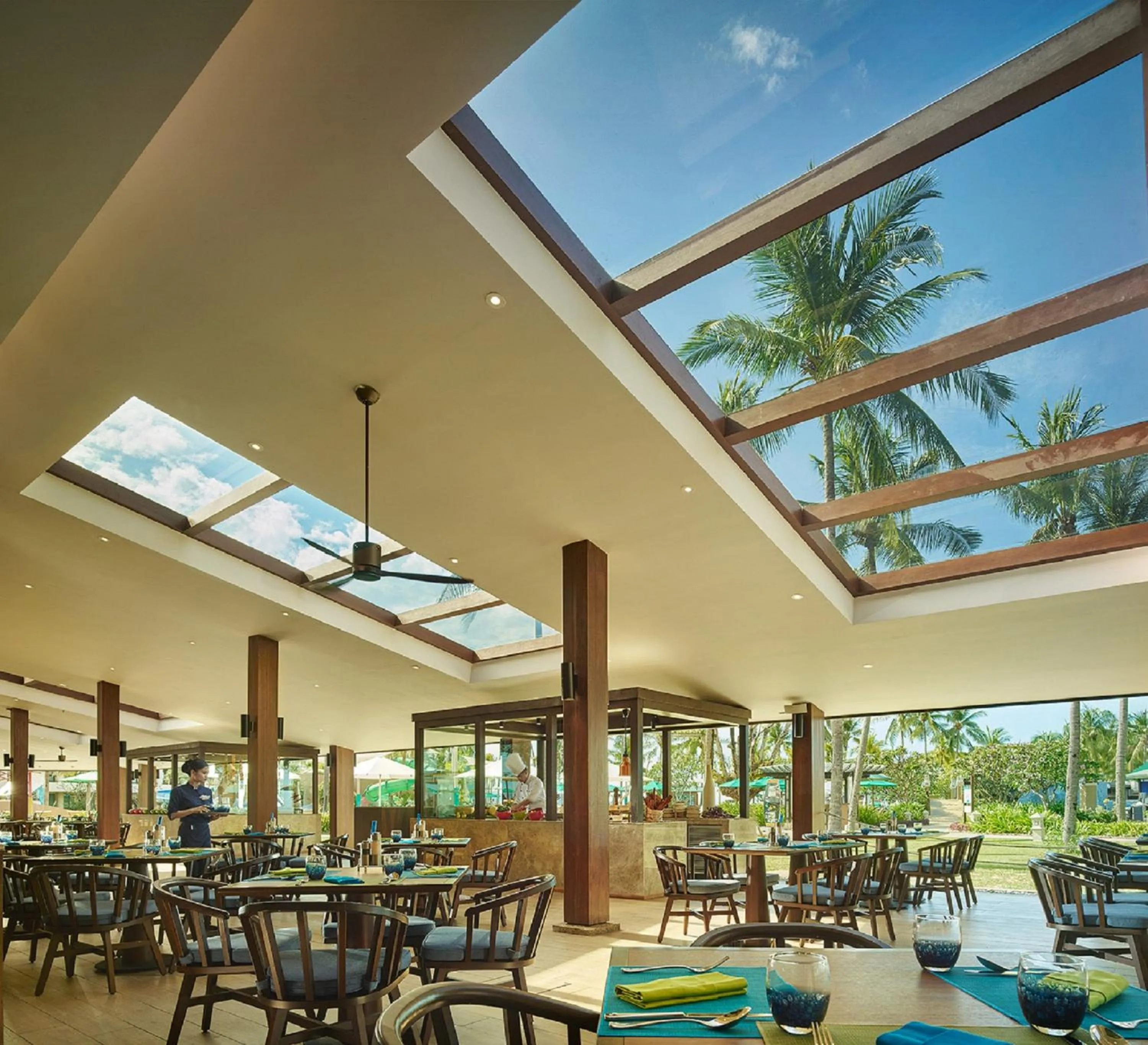 Restaurant/places to eat in Shangri-La Tanjung Aru, Kota Kinabalu