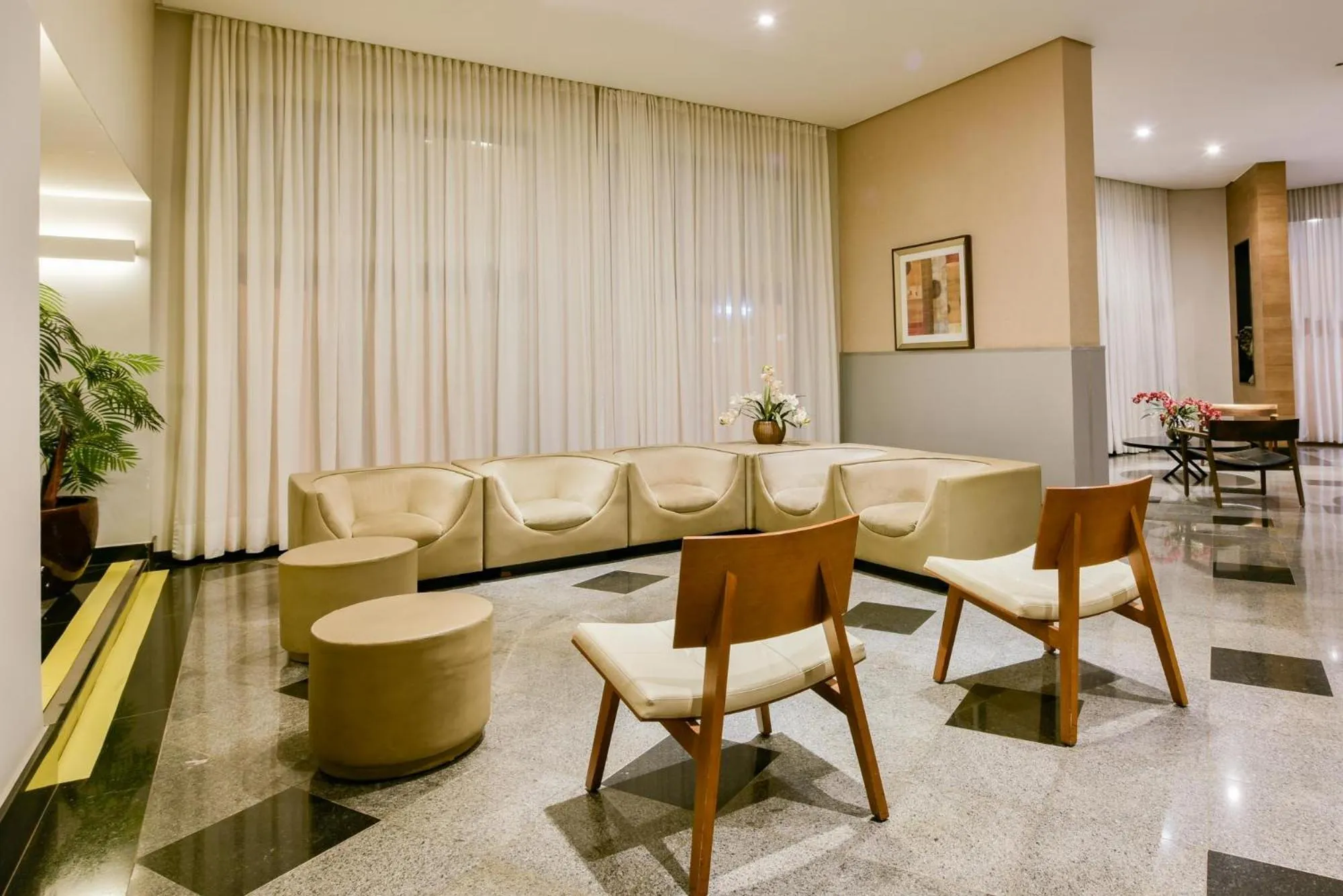 Lobby or reception in Plaza Inn Augustus