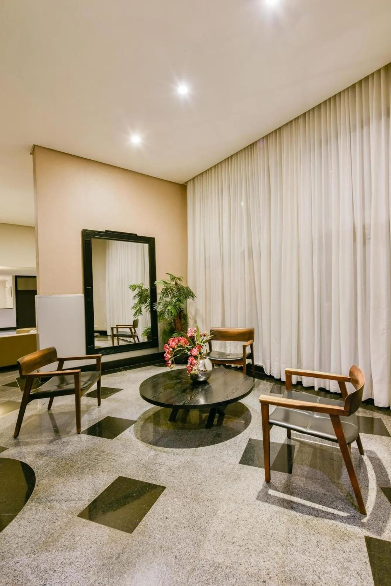 Lobby or reception in Plaza Inn Augustus