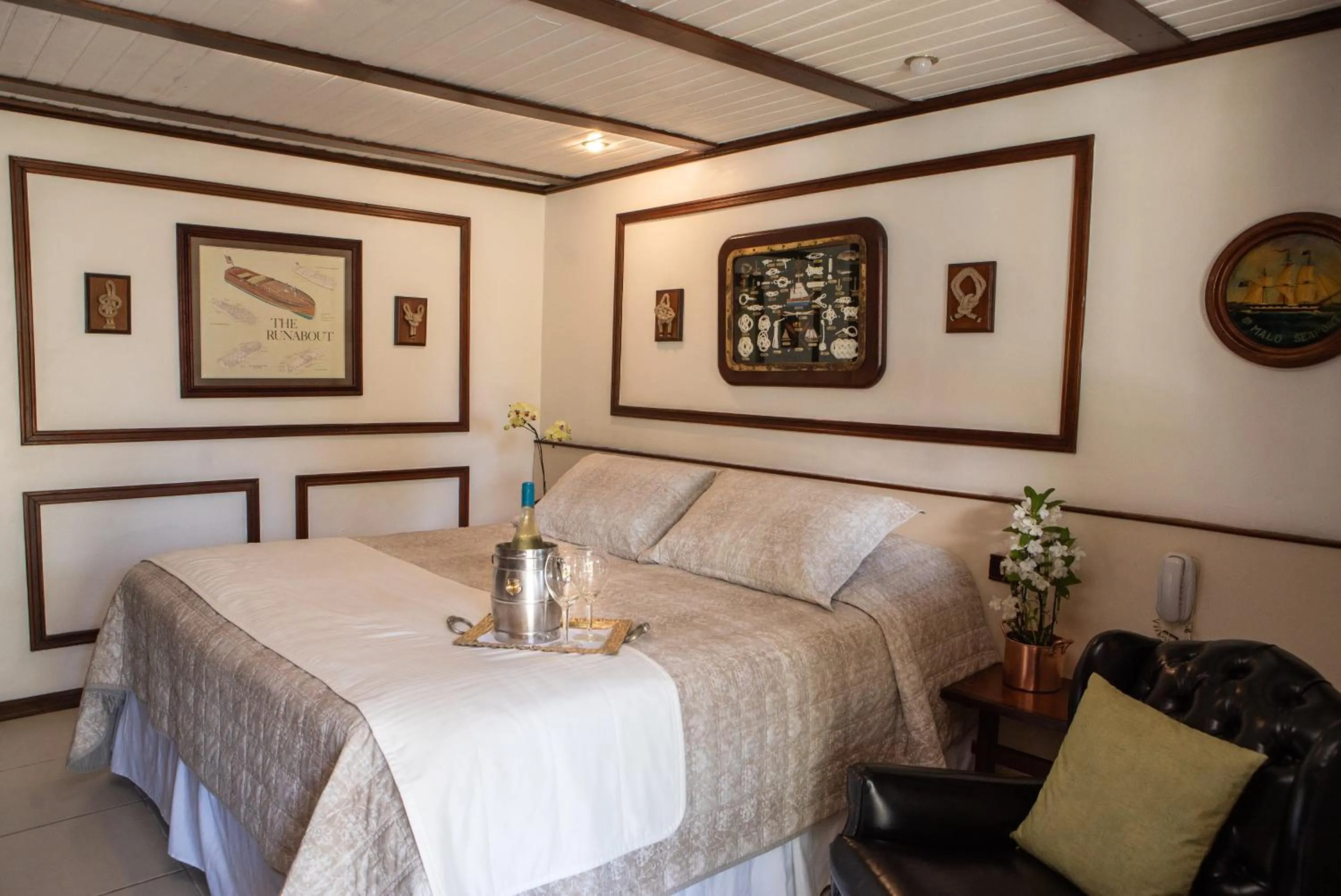 Bed in Plaza Inn Pousada do Capitão