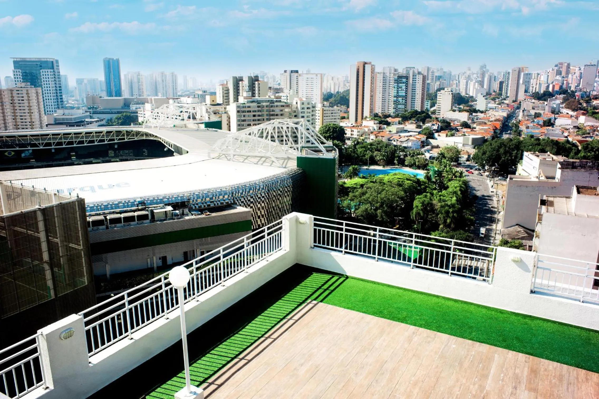 Balcony/Terrace in Plaza Inn American Loft - Barra Funda