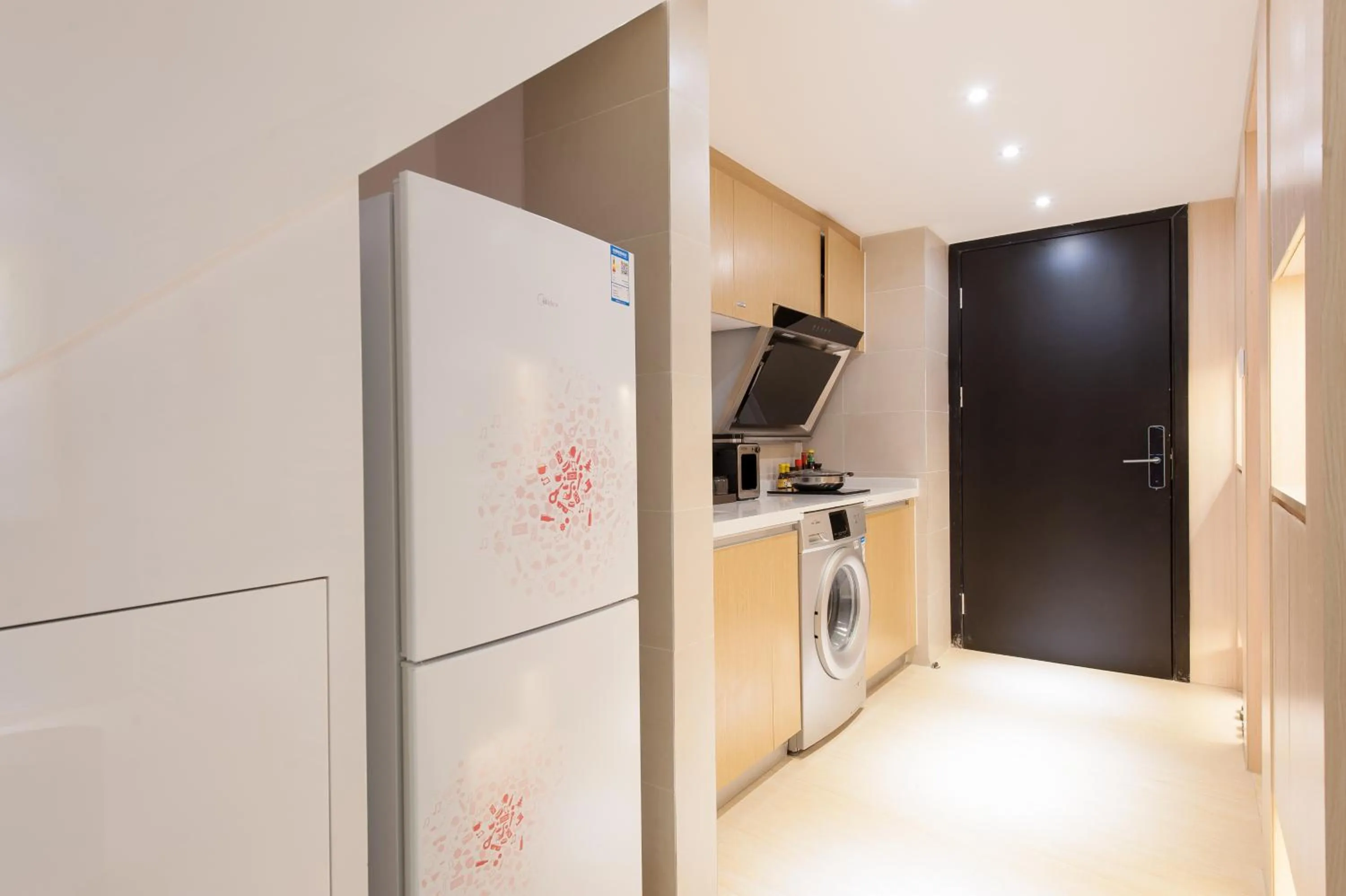 Yumi Huanju Apartment -广州东站 燕塘地铁站店