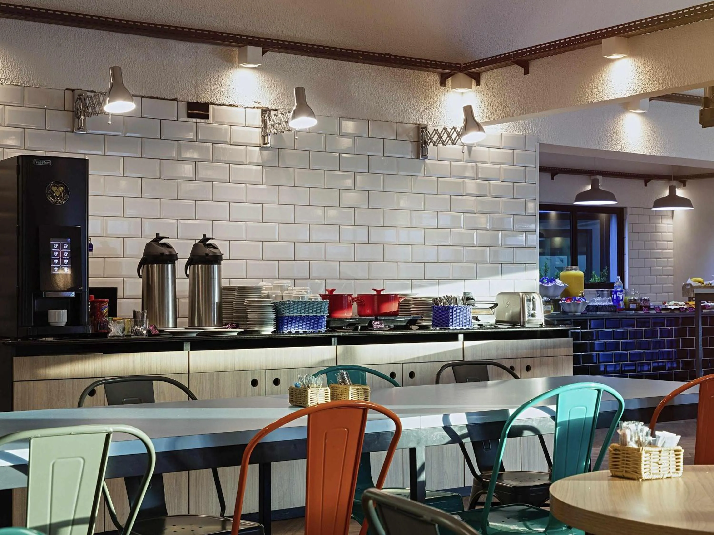 Restaurant/places to eat in ibis Styles Rio Preto Monte Libano