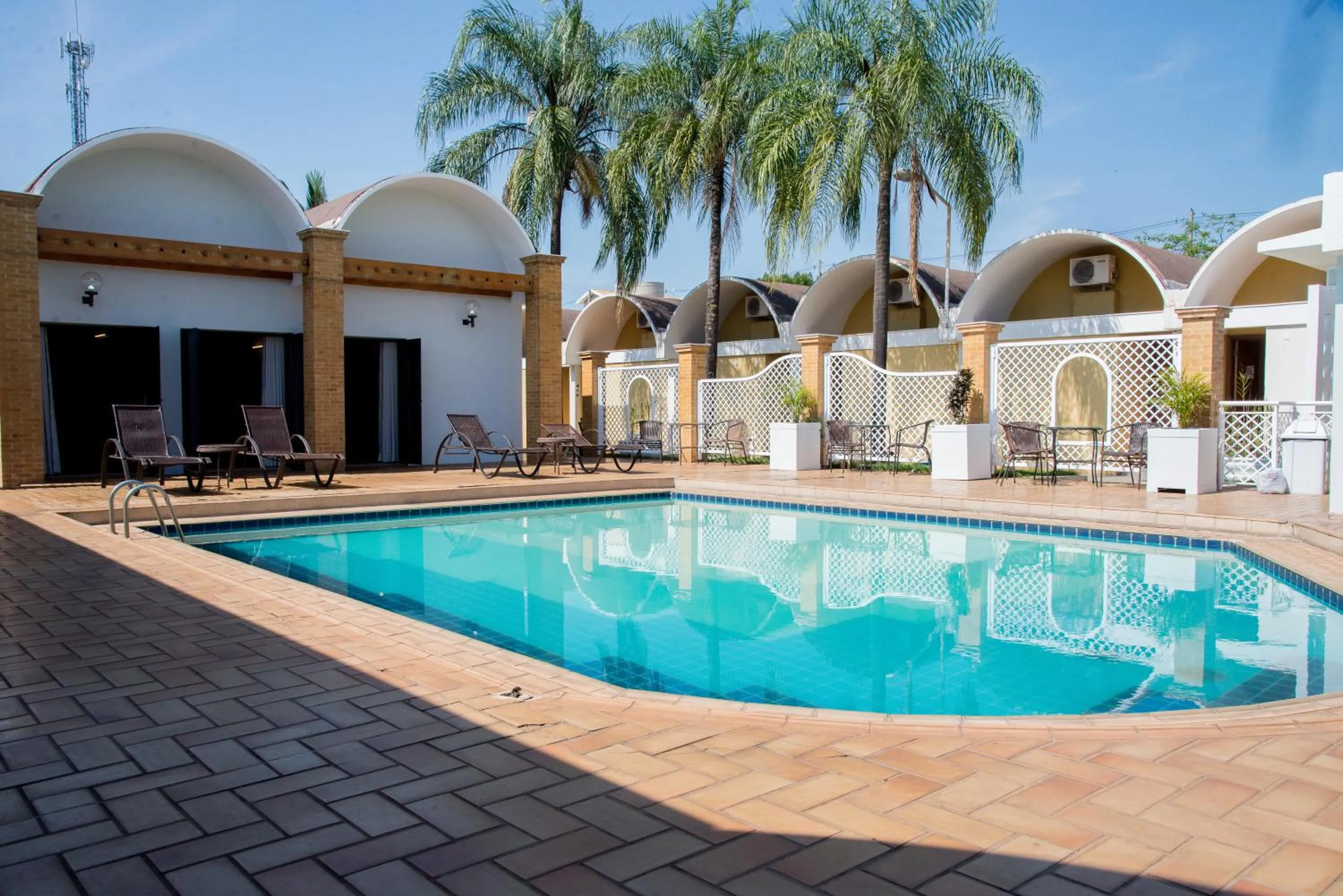 Swimming pool in ibis Styles Rio Preto Monte Libano